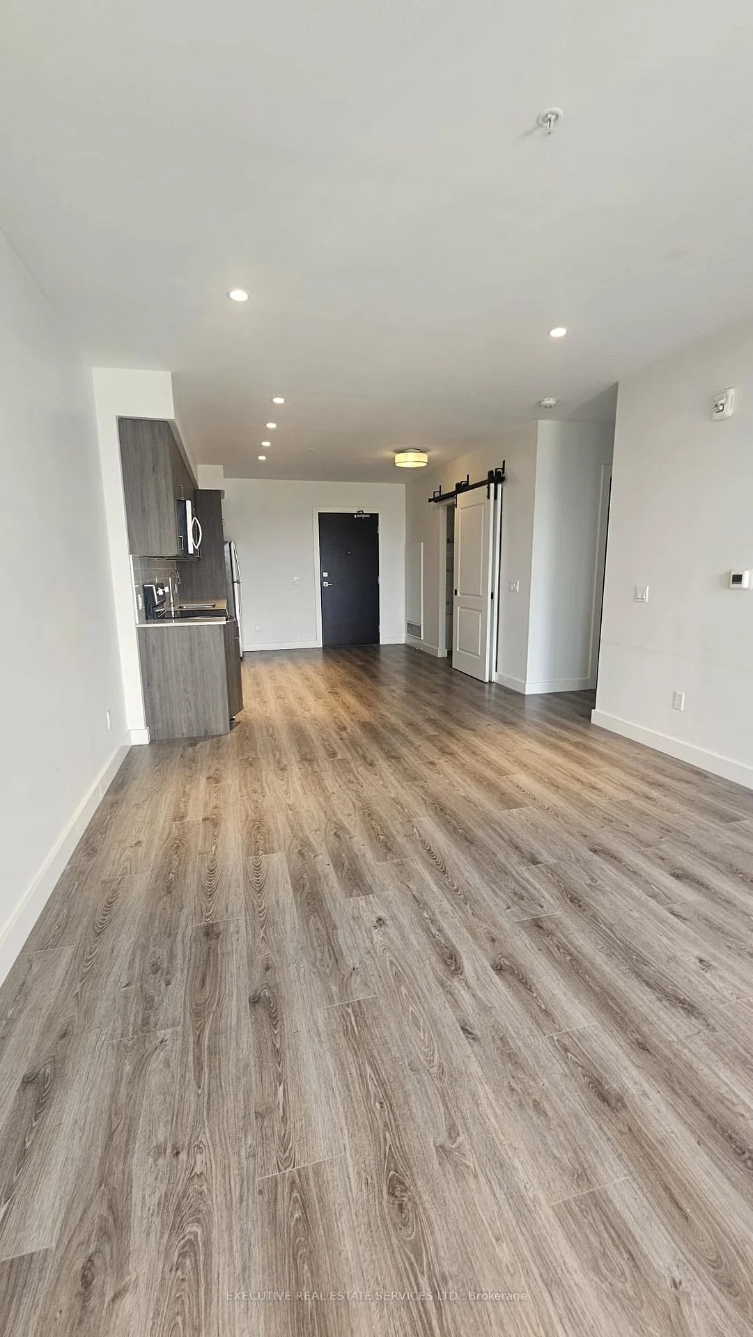 Photo 6 of Unit 1905, 15 Glebe Street, Cambridge, St. Andrews Estates — HOMEH