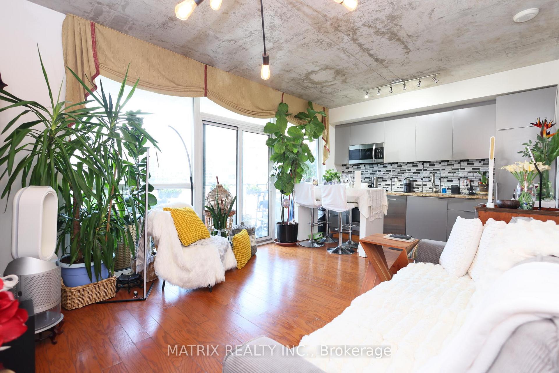 Photo 7 of Unit 911, 478 King Street W, Toronto, Waterfront Communities — HOMEH
