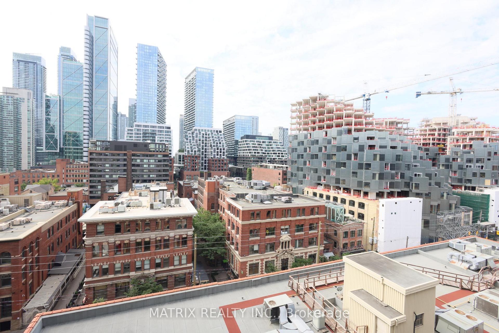 Photo 15 of Unit 911, 478 King Street W, Toronto, Waterfront Communities — HOMEH