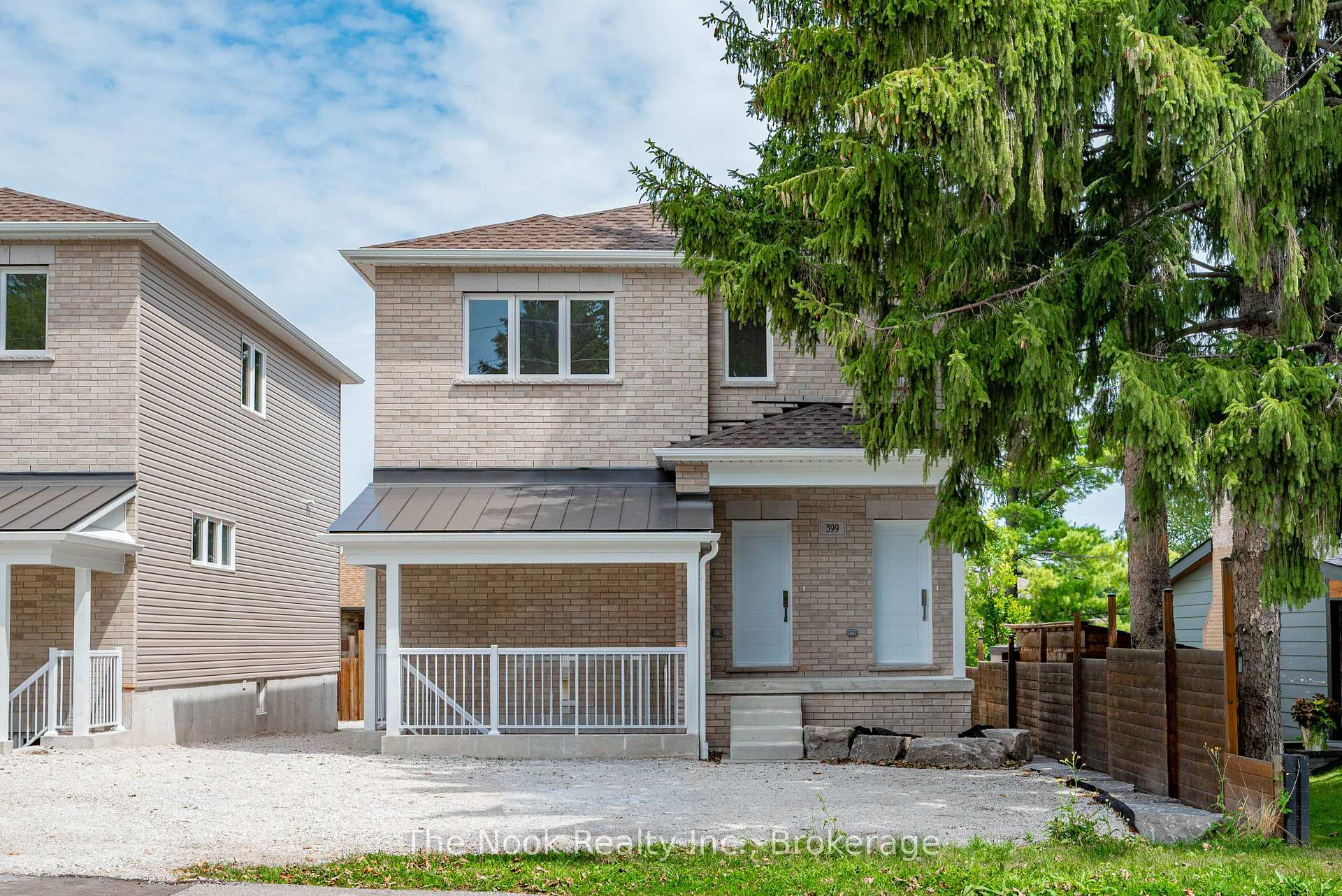 Photo 2 of Unit 3, 399 Thorton Road N, Oshawa, McLaughlin — HOMEH