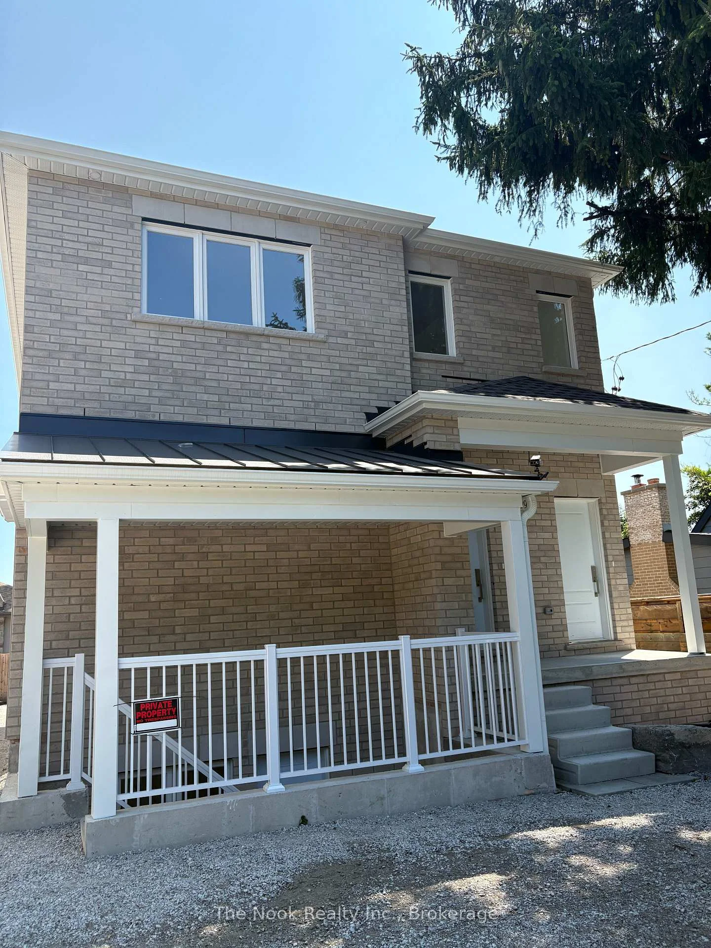 Photo 3 of Unit 3, 399 Thorton Road N, Oshawa, McLaughlin — HOMEH