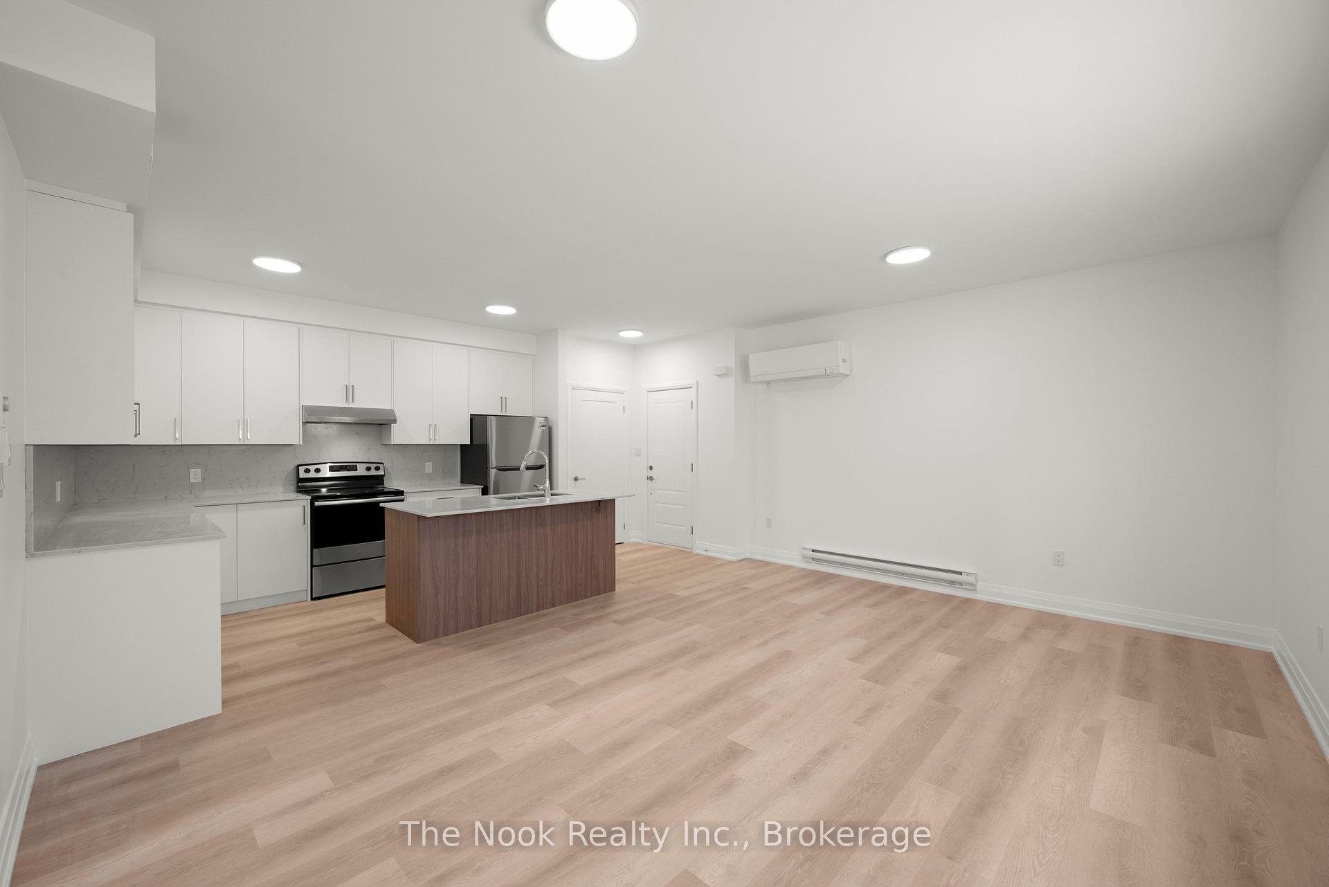 Photo 14 of Unit 2, 399 Thorton Road N, Oshawa, McLaughlin — HOMEH