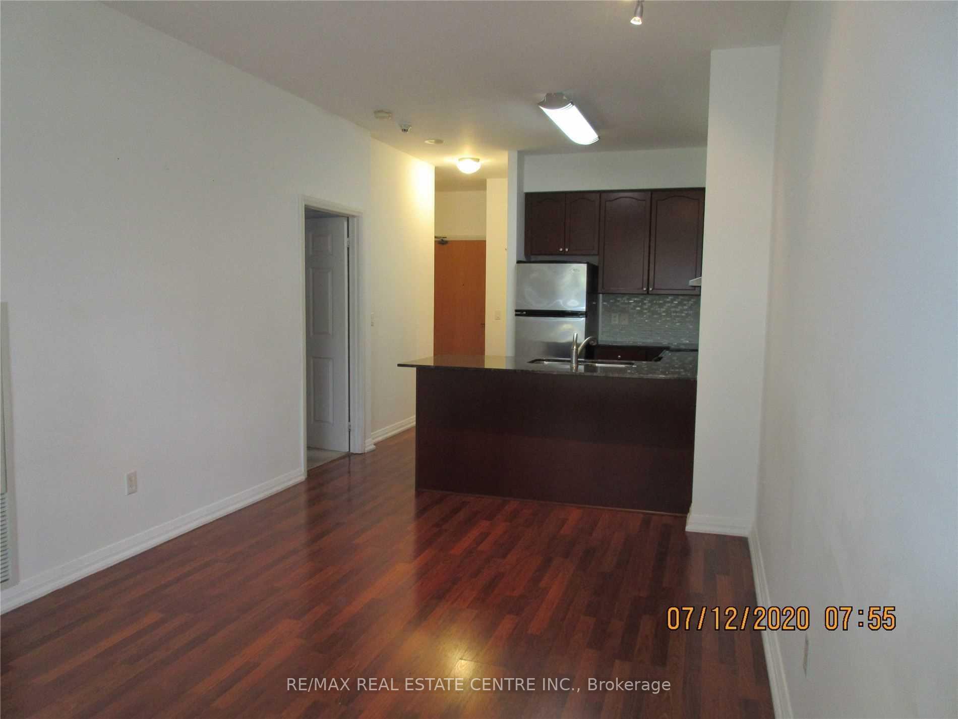 Photo 9 of Unit TH#111, 220 Forum Drive, Mississauga, Hurontario — HOMEH