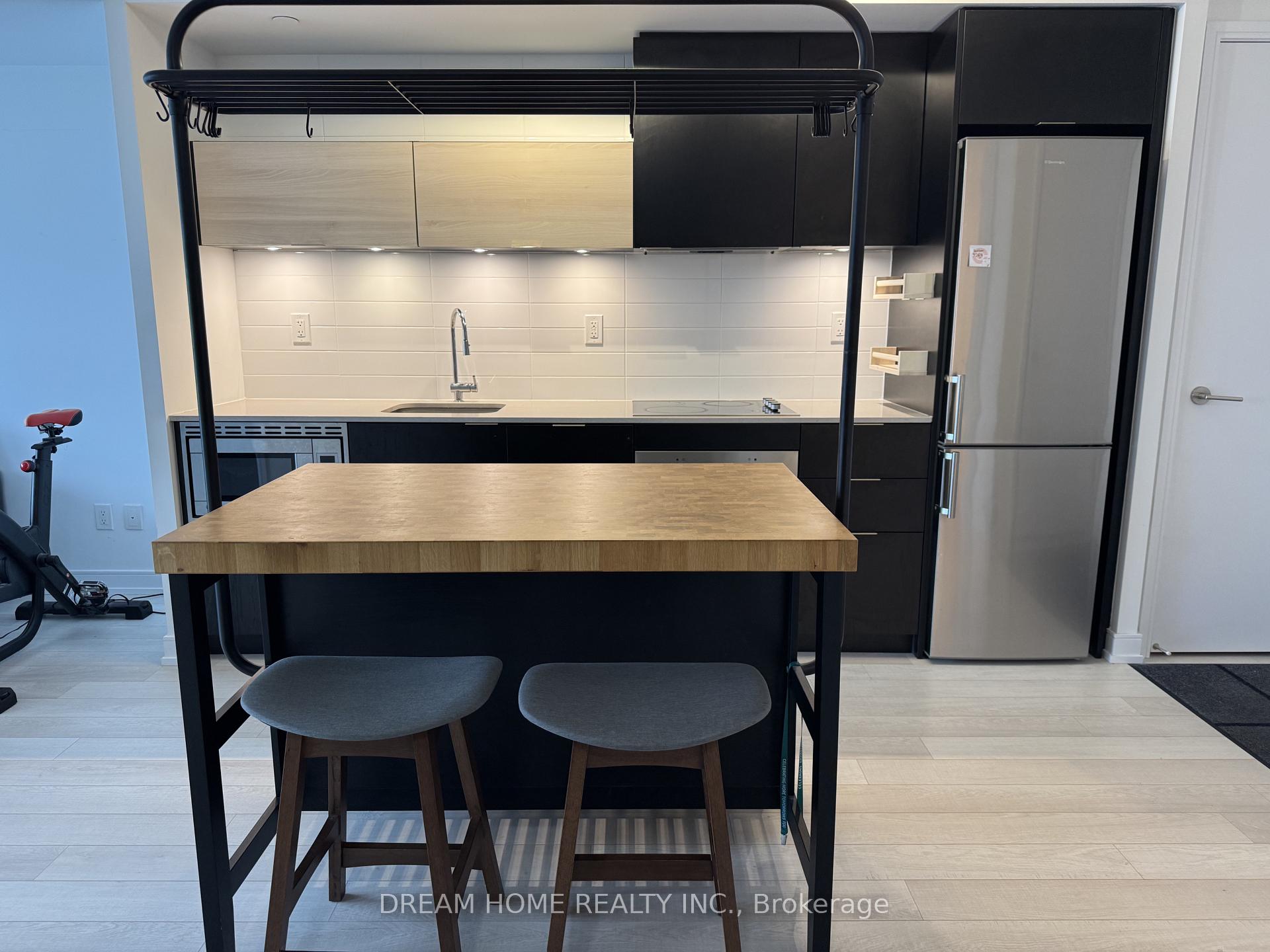 Photo 7 of Unit 2701, 20 Thomas Riley Road W, Etobicoke, Islington-City Centre West — HOMEH