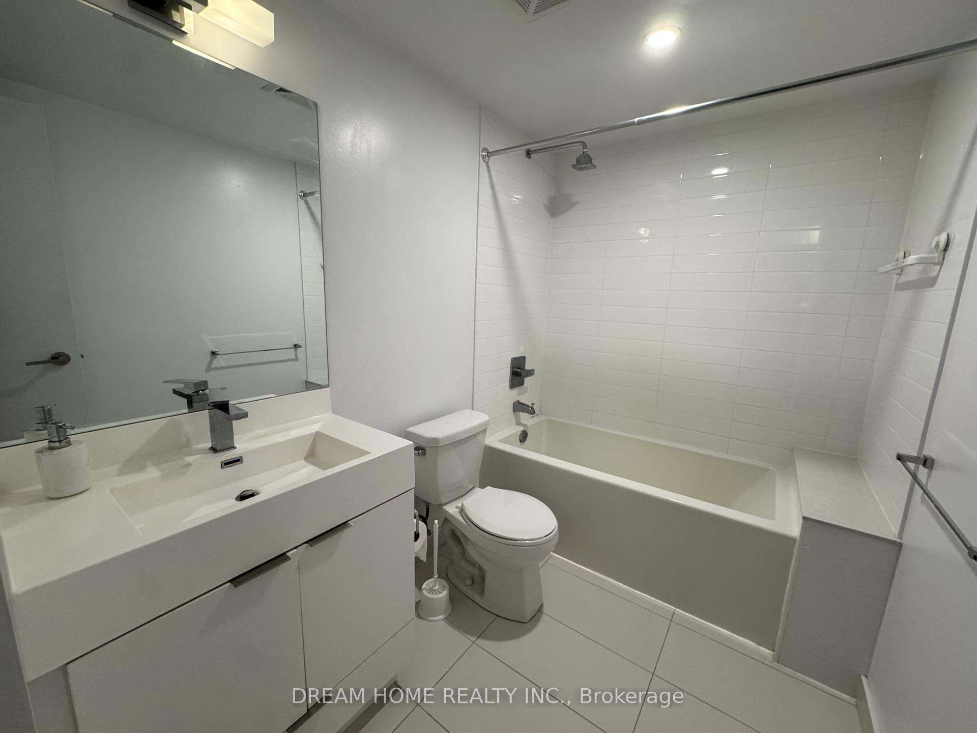 Photo 11 of Unit 2701, 20 Thomas Riley Road W, Etobicoke, Islington-City Centre West — HOMEH