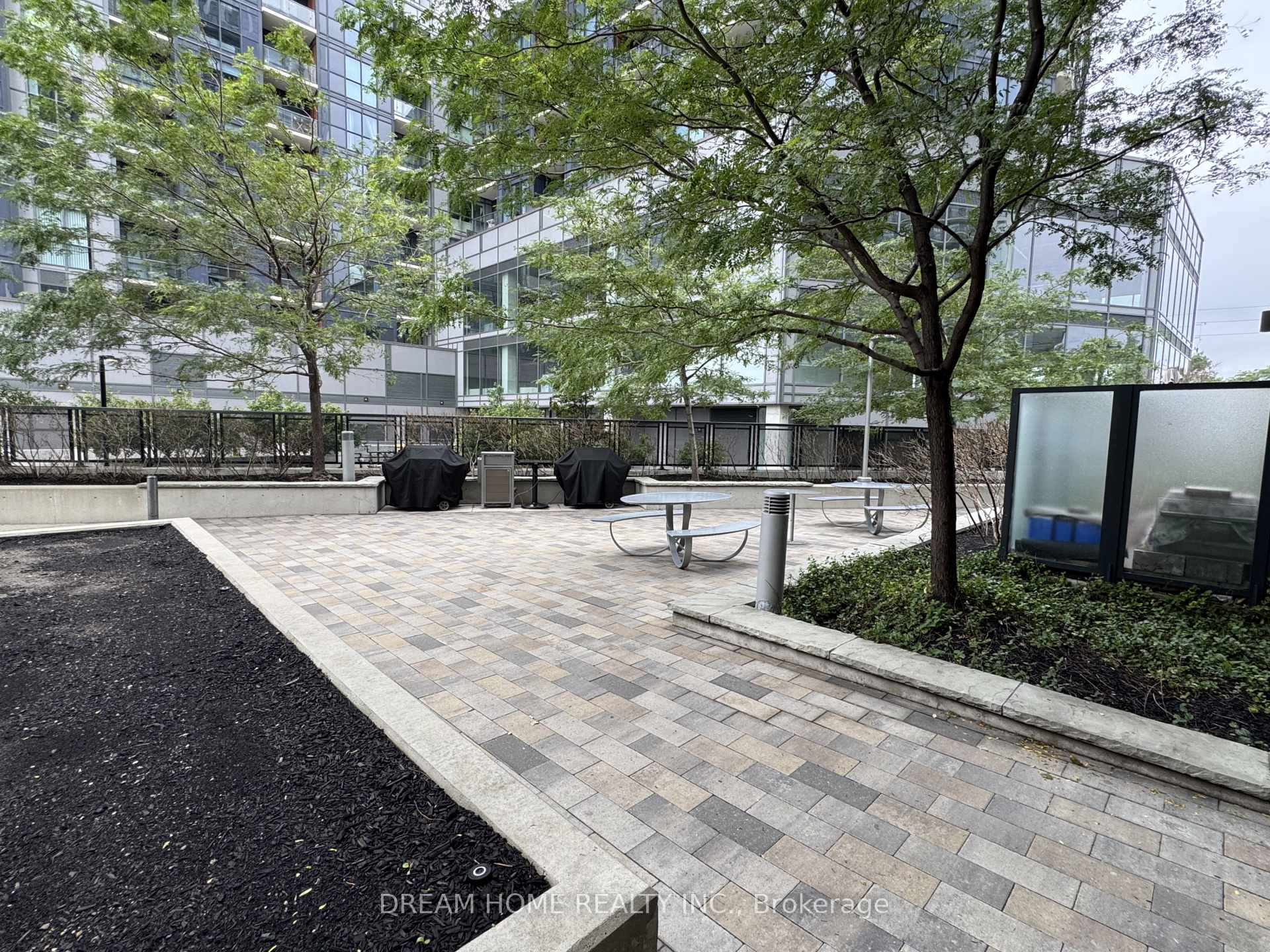 Photo 20 of Unit 2701, 20 Thomas Riley Road W, Etobicoke, Islington-City Centre West — HOMEH