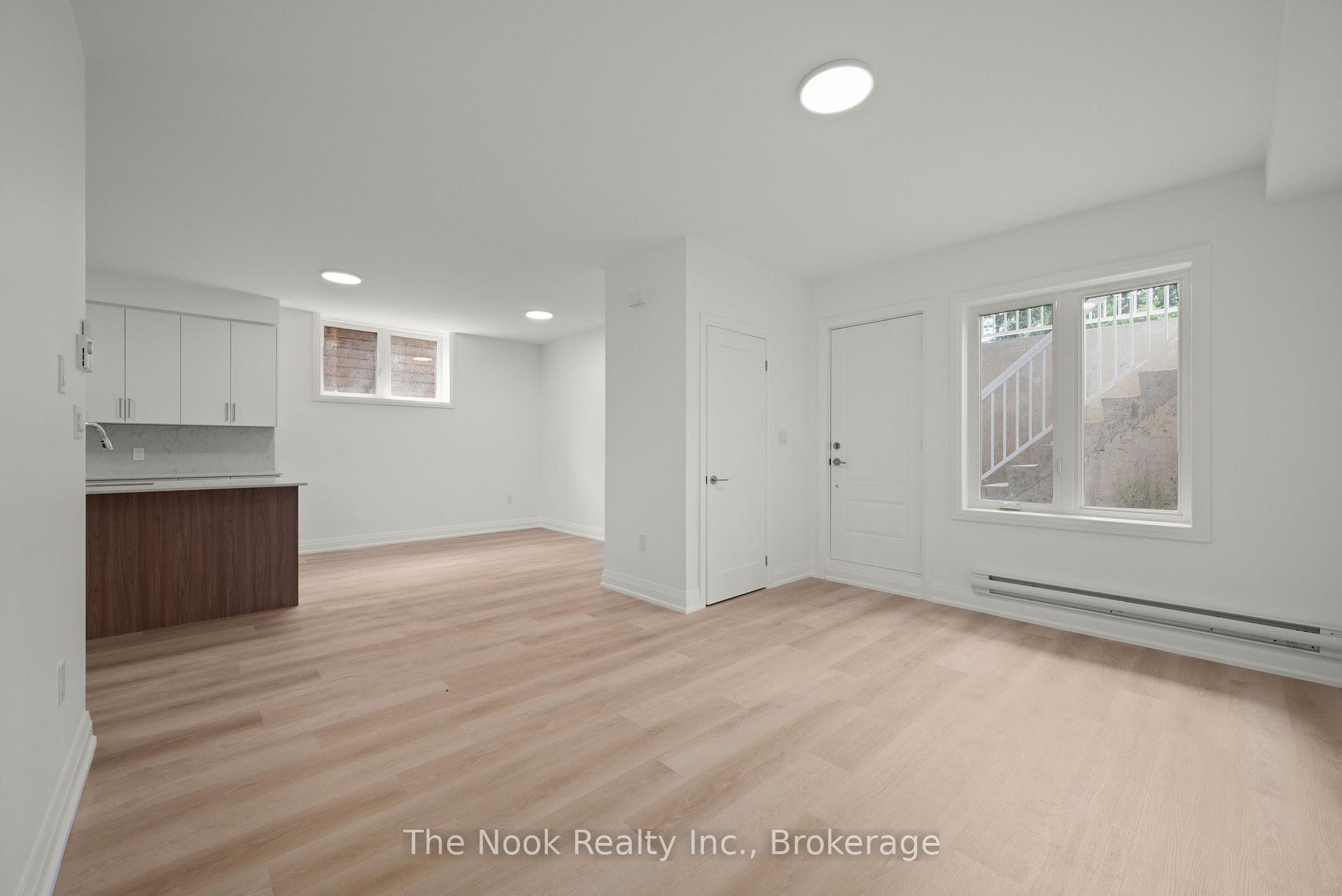 Photo 8 of Unit 1, 399 Thorton Road N, Oshawa, McLaughlin — HOMEH