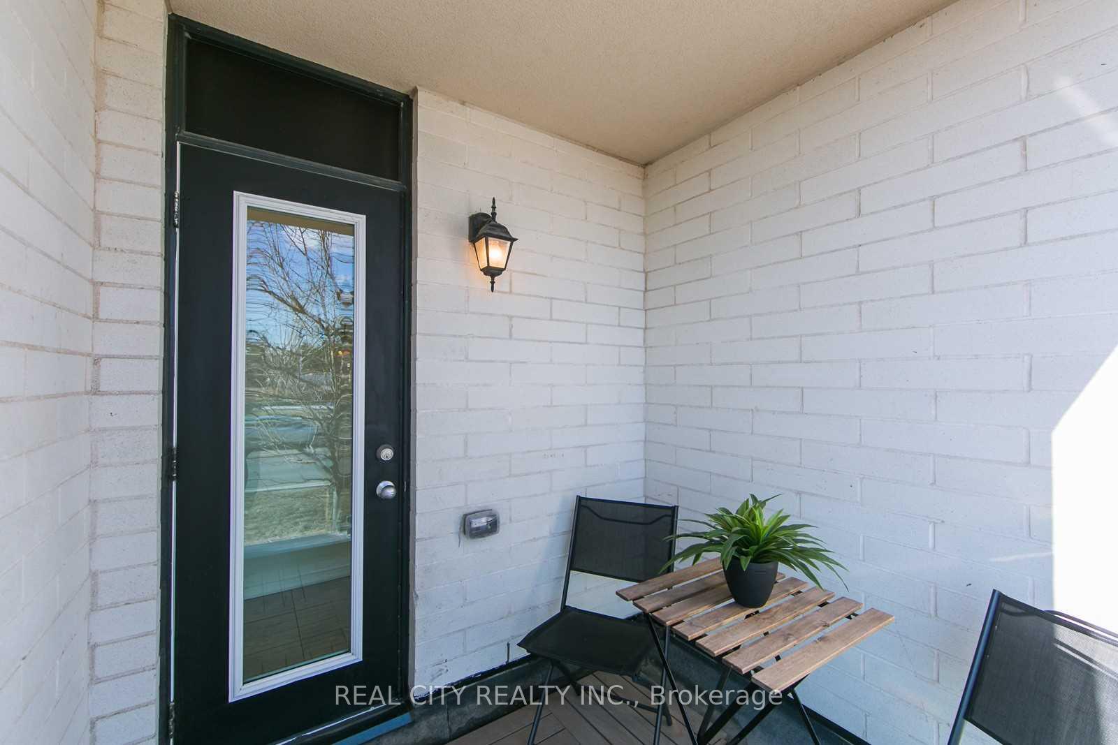 Photo 2 of Unit 510, 142 Widdicombe Hill Boulevard, Etobicoke, Willowridge-Martingrove-Richview — HOMEH