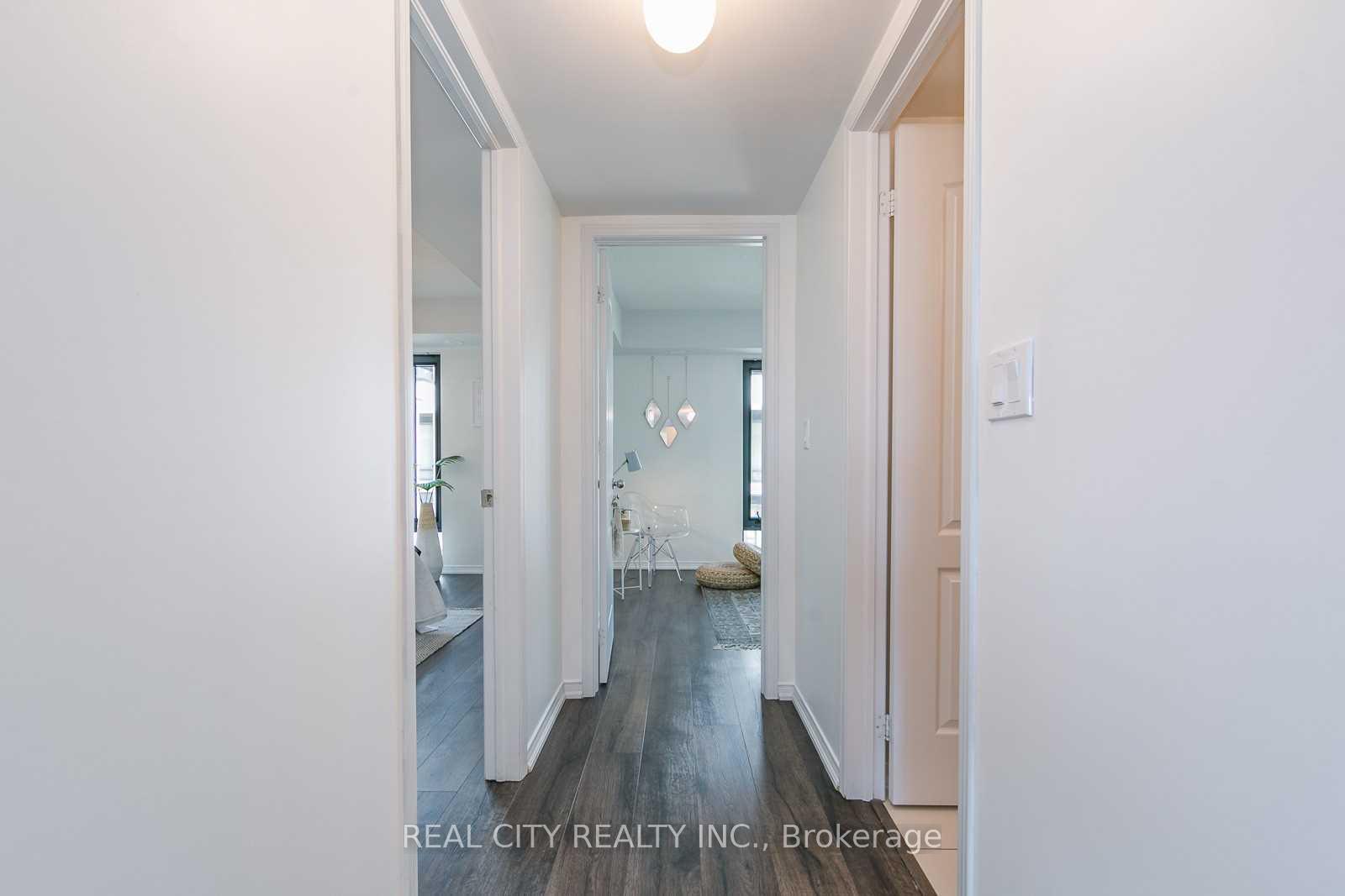 Photo 8 of Unit 510, 142 Widdicombe Hill Boulevard, Etobicoke, Willowridge-Martingrove-Richview — HOMEH