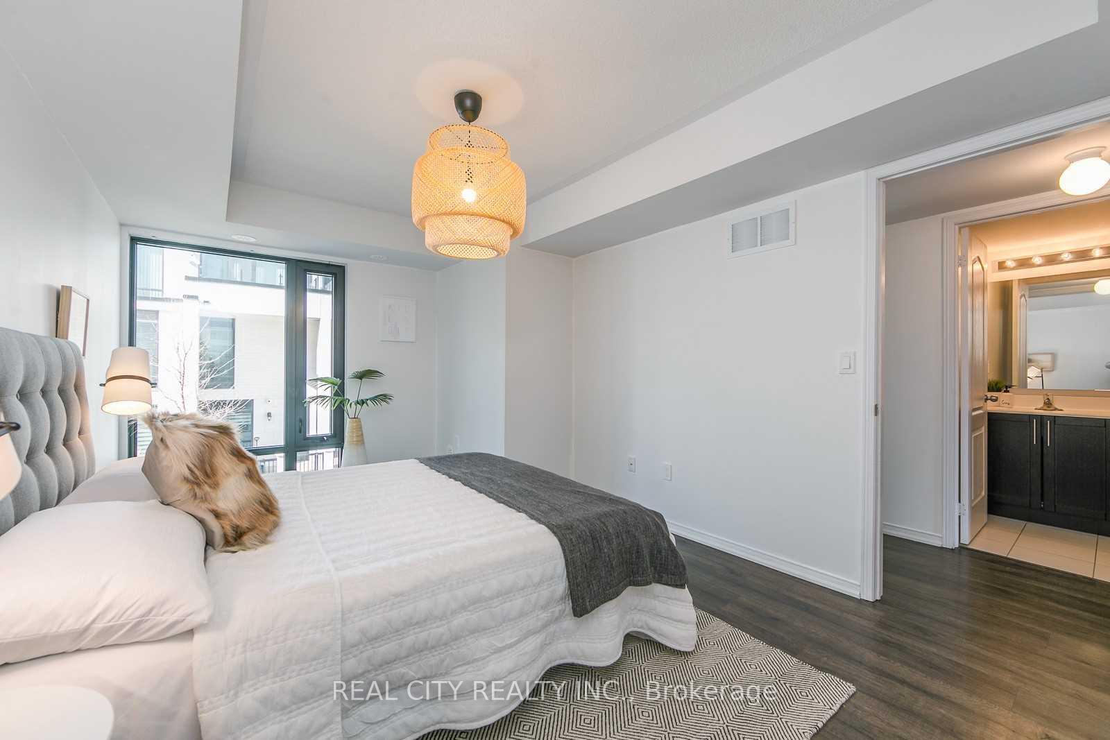 Photo 10 of Unit 510, 142 Widdicombe Hill Boulevard, Etobicoke, Willowridge-Martingrove-Richview — HOMEH