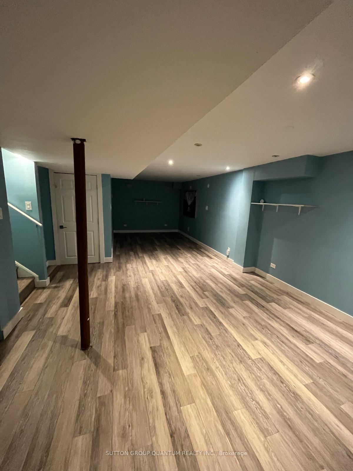 Photo 20 of 135 Mowat Crescent, Halton Hills, Georgetown — HOMEH