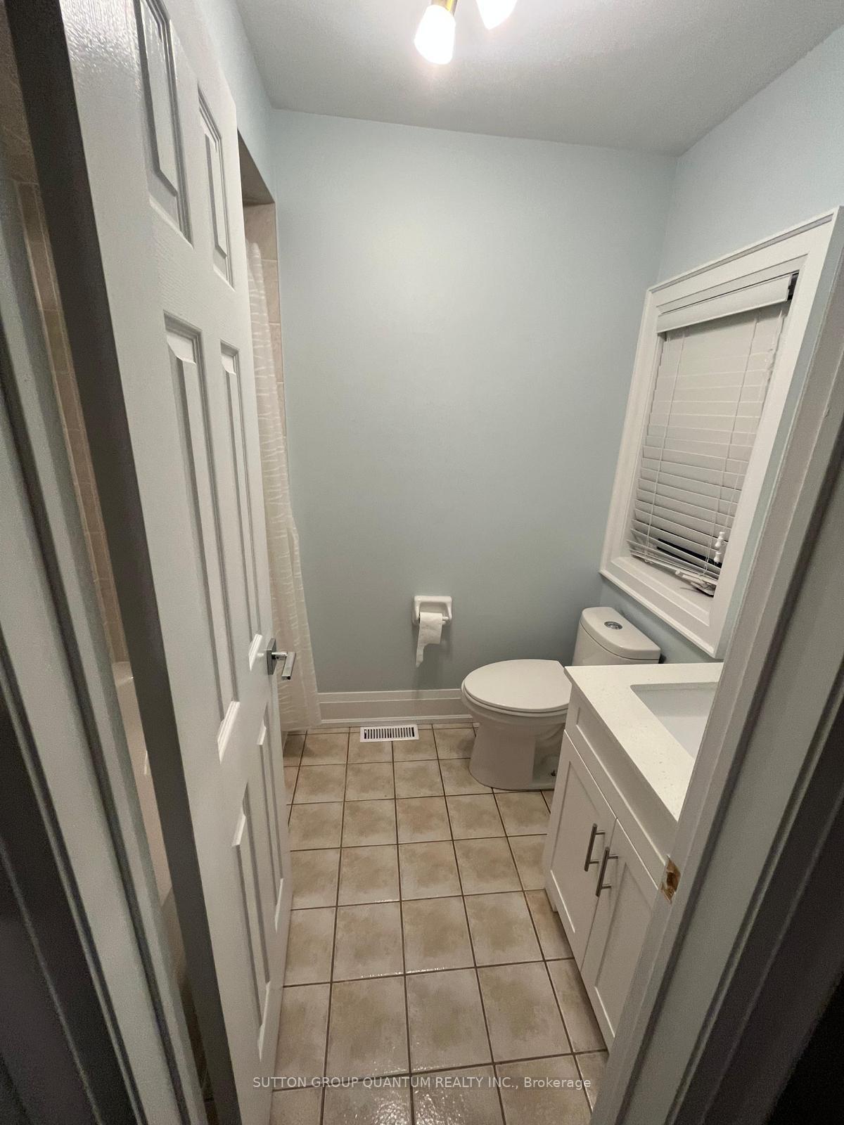 Photo 27 of 135 Mowat Crescent, Halton Hills, Georgetown — HOMEH