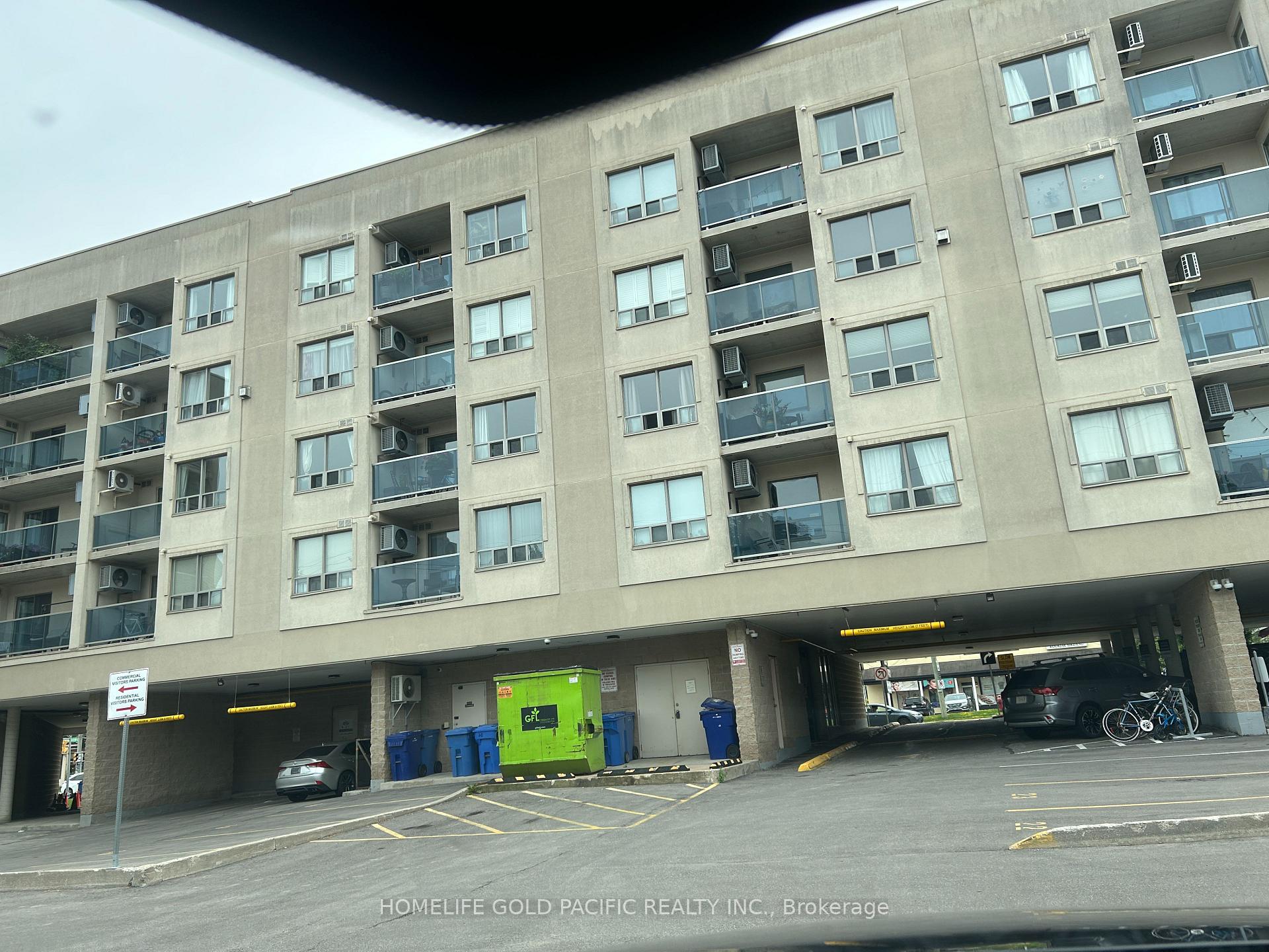 Photo 1 of Unit 310, 160 Wellington Street E, Aurora, Aurora Village — HOMEH