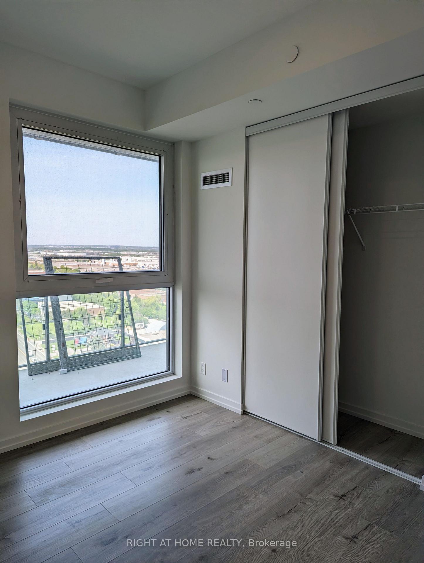 Photo 22 of 7890 Jane Street, Vaughan, Concord — HOMEH