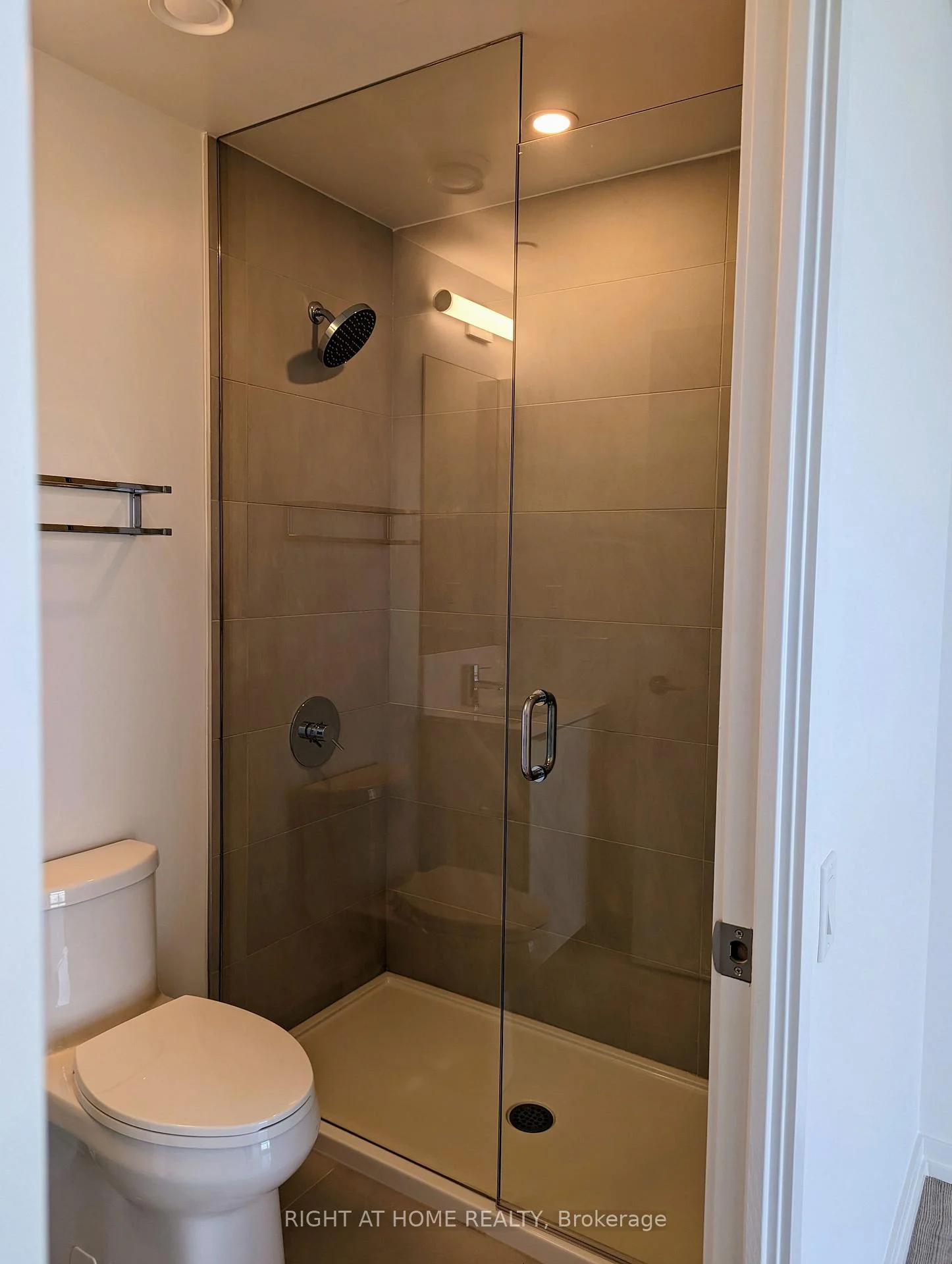 Photo 29 of 7890 Jane Street, Vaughan, Concord — HOMEH