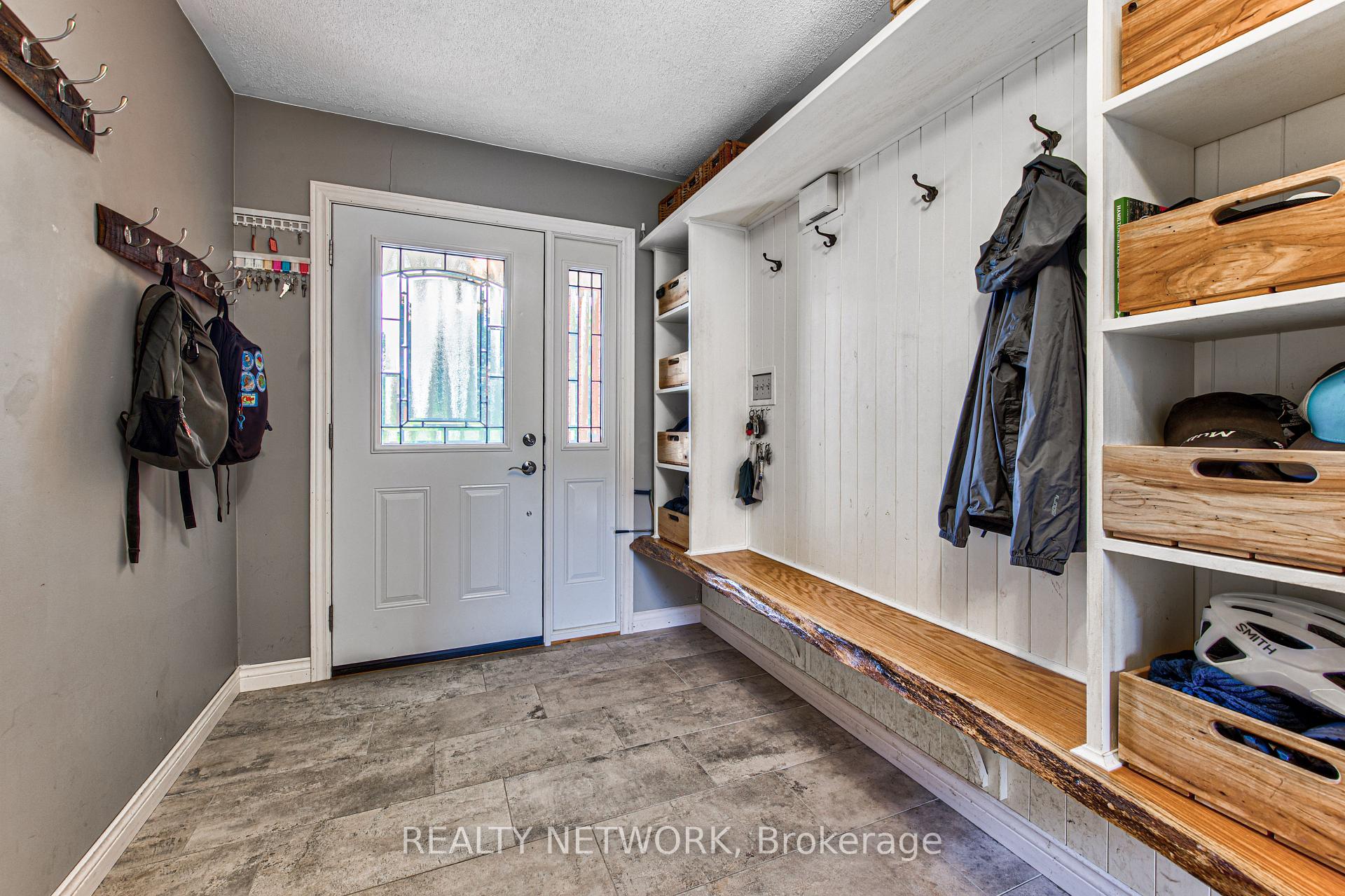Photo 4 of 40 Peter Street, Brant, Brantford Twp — HOMEH