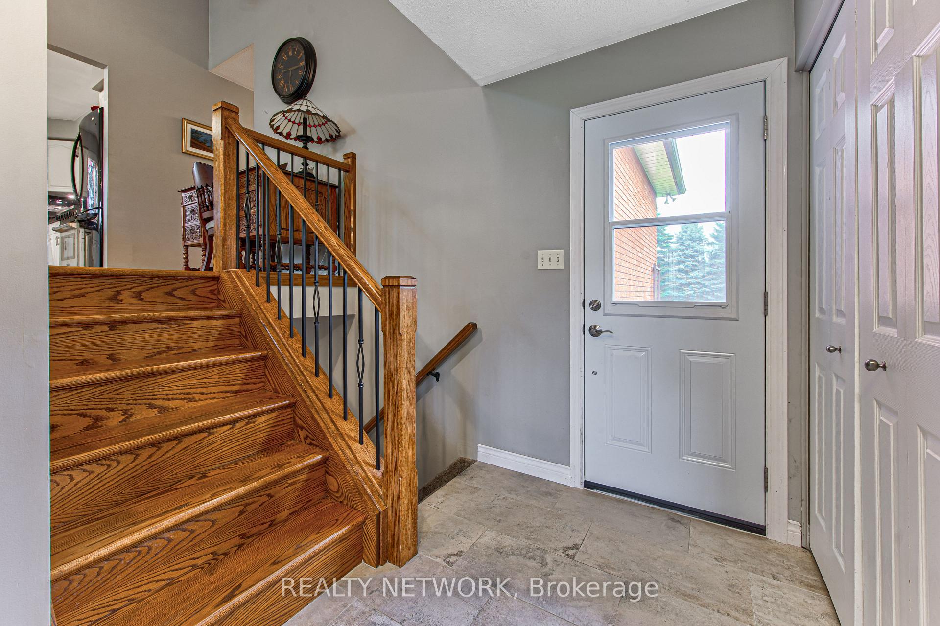 Photo 5 of 40 Peter Street, Brant, Brantford Twp — HOMEH