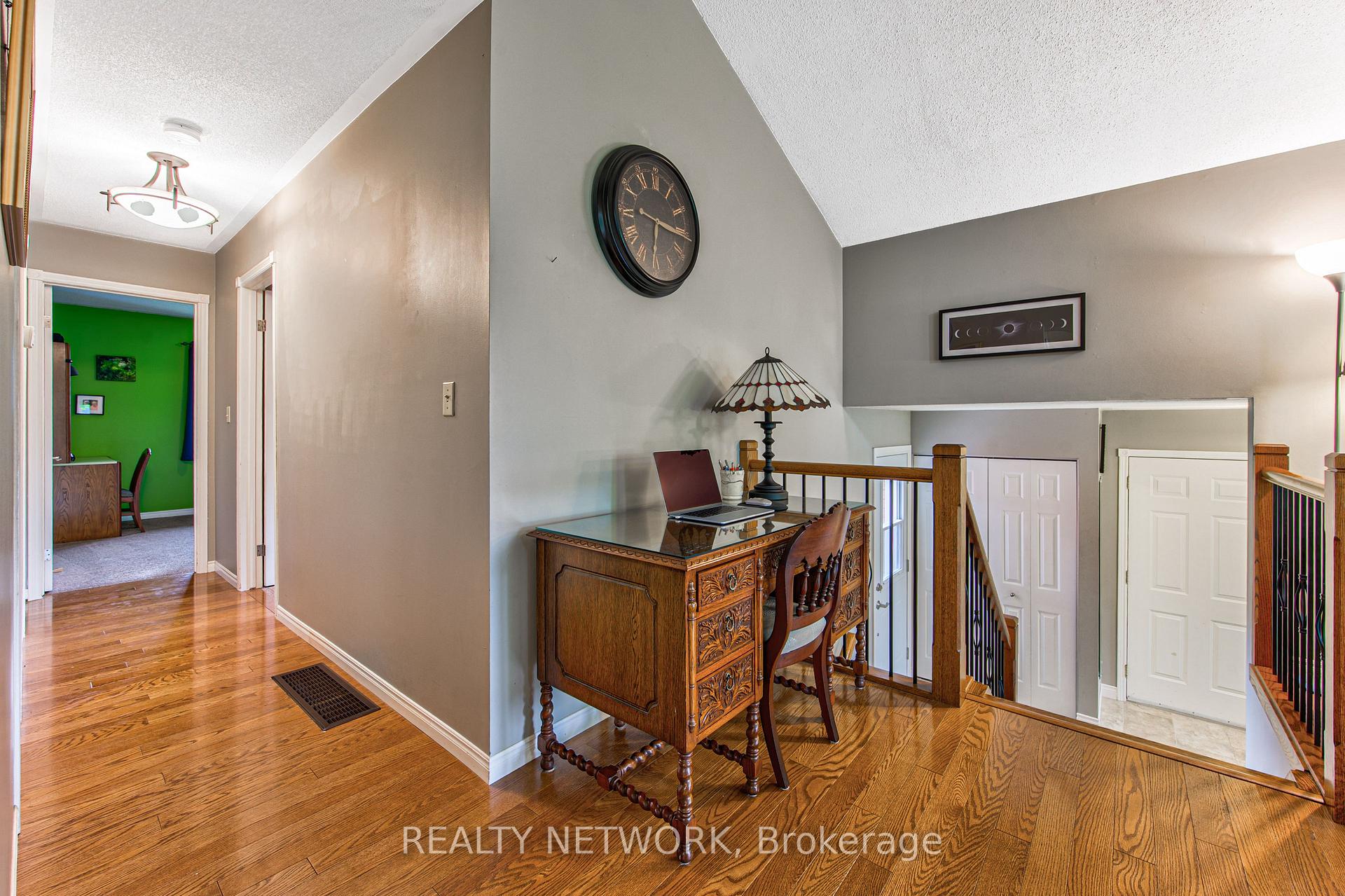 Photo 6 of 40 Peter Street, Brant, Brantford Twp — HOMEH