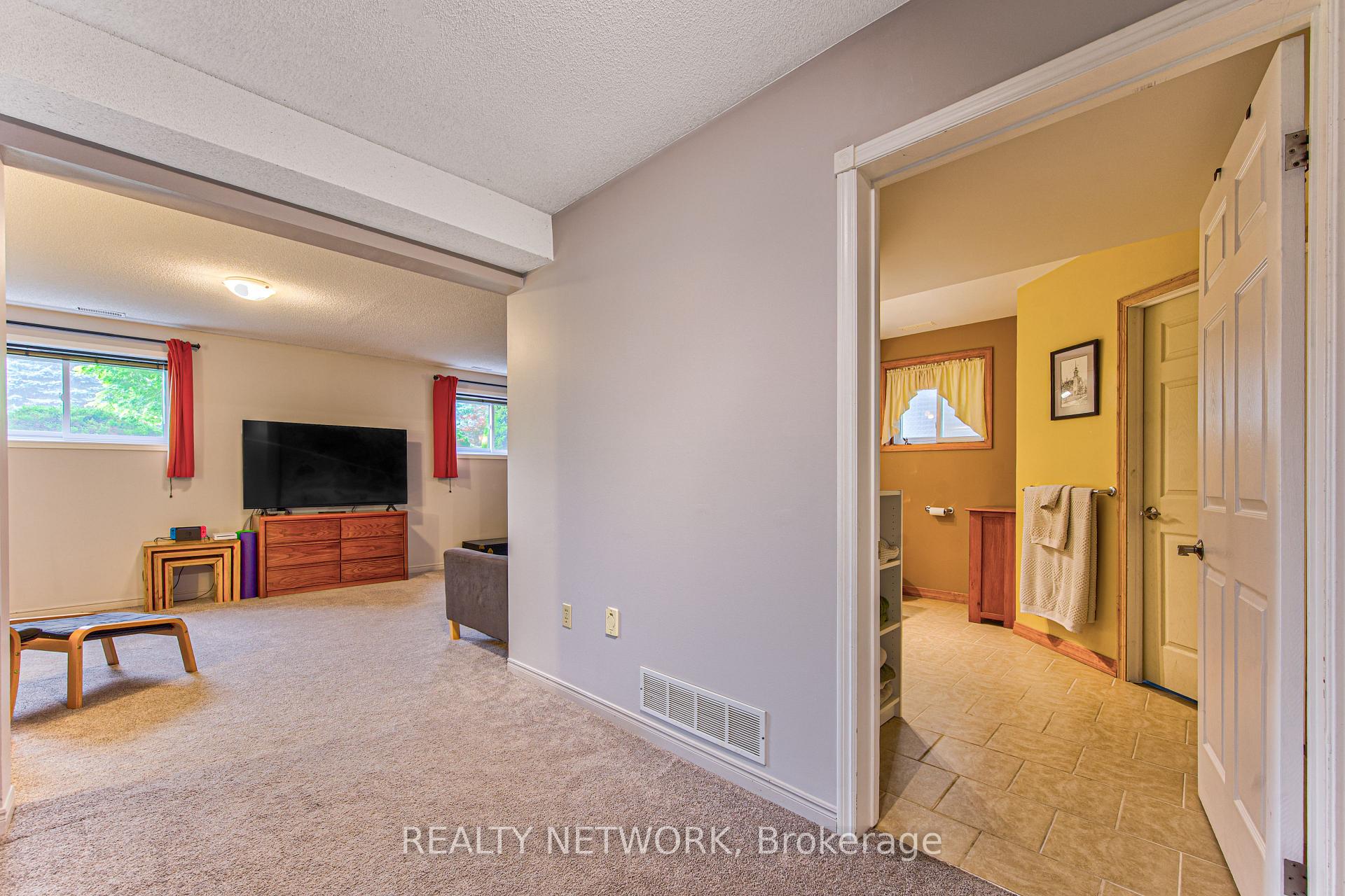 Photo 29 of 40 Peter Street, Brant, Brantford Twp — HOMEH