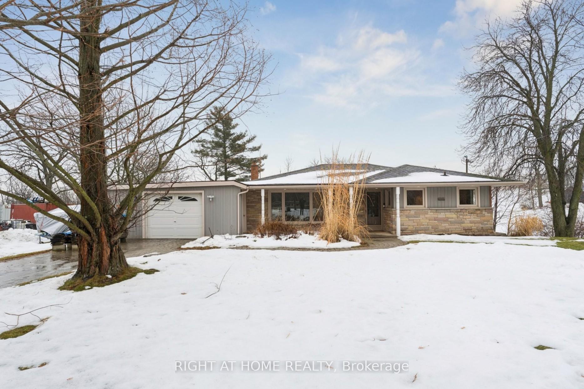 Photo 3 of 4451 Thirty Road, Lincoln, Beamsville — HOMEH