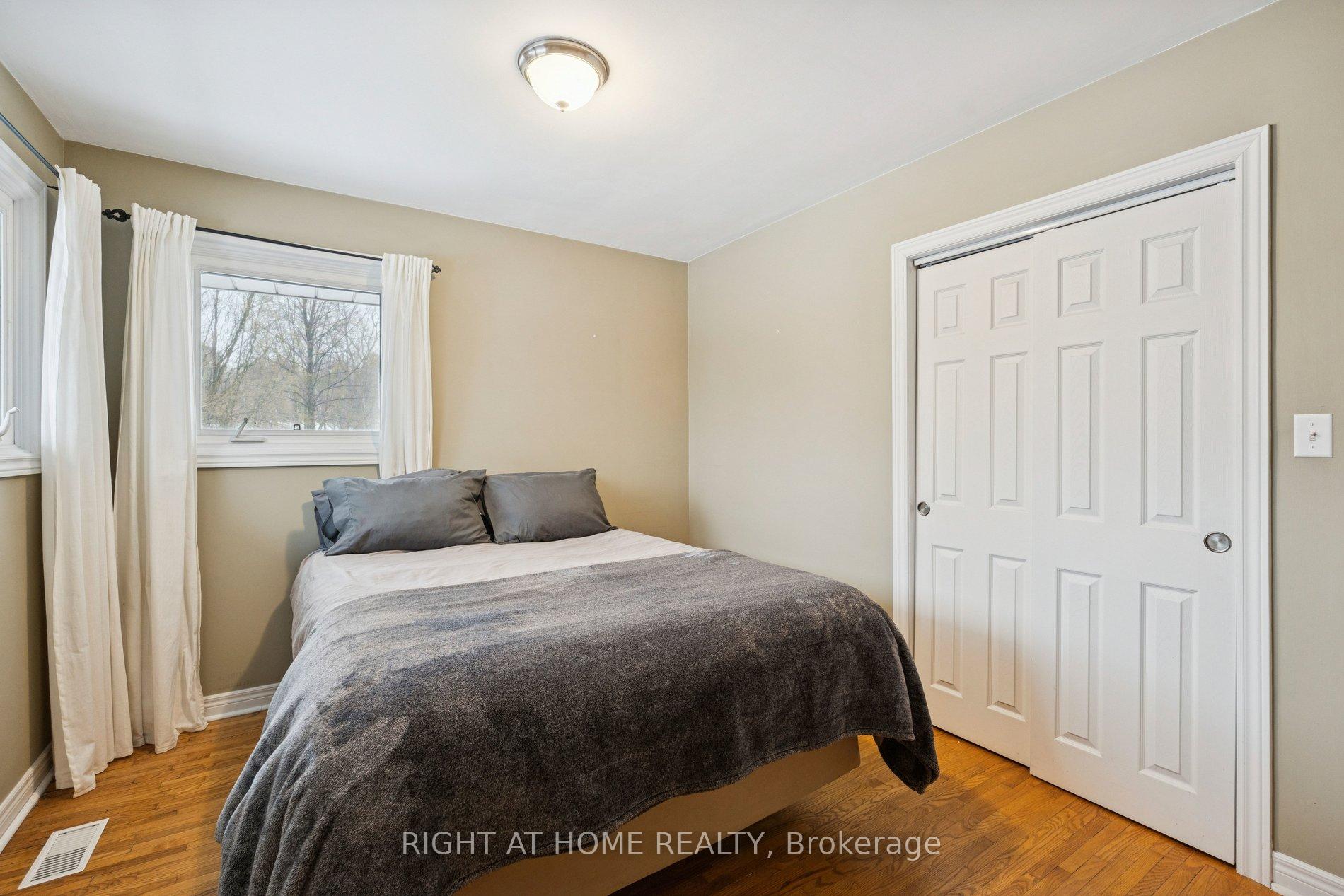 Photo 13 of 4451 Thirty Road, Lincoln, Beamsville — HOMEH