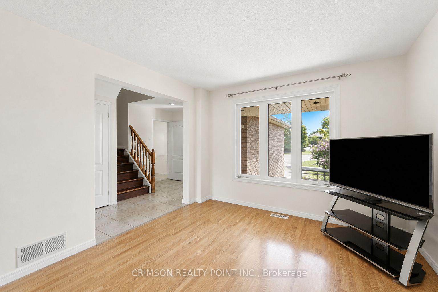 Photo 7 of 1406 Upper Sherman Avenue, Hamilton, Butler — HOMEH