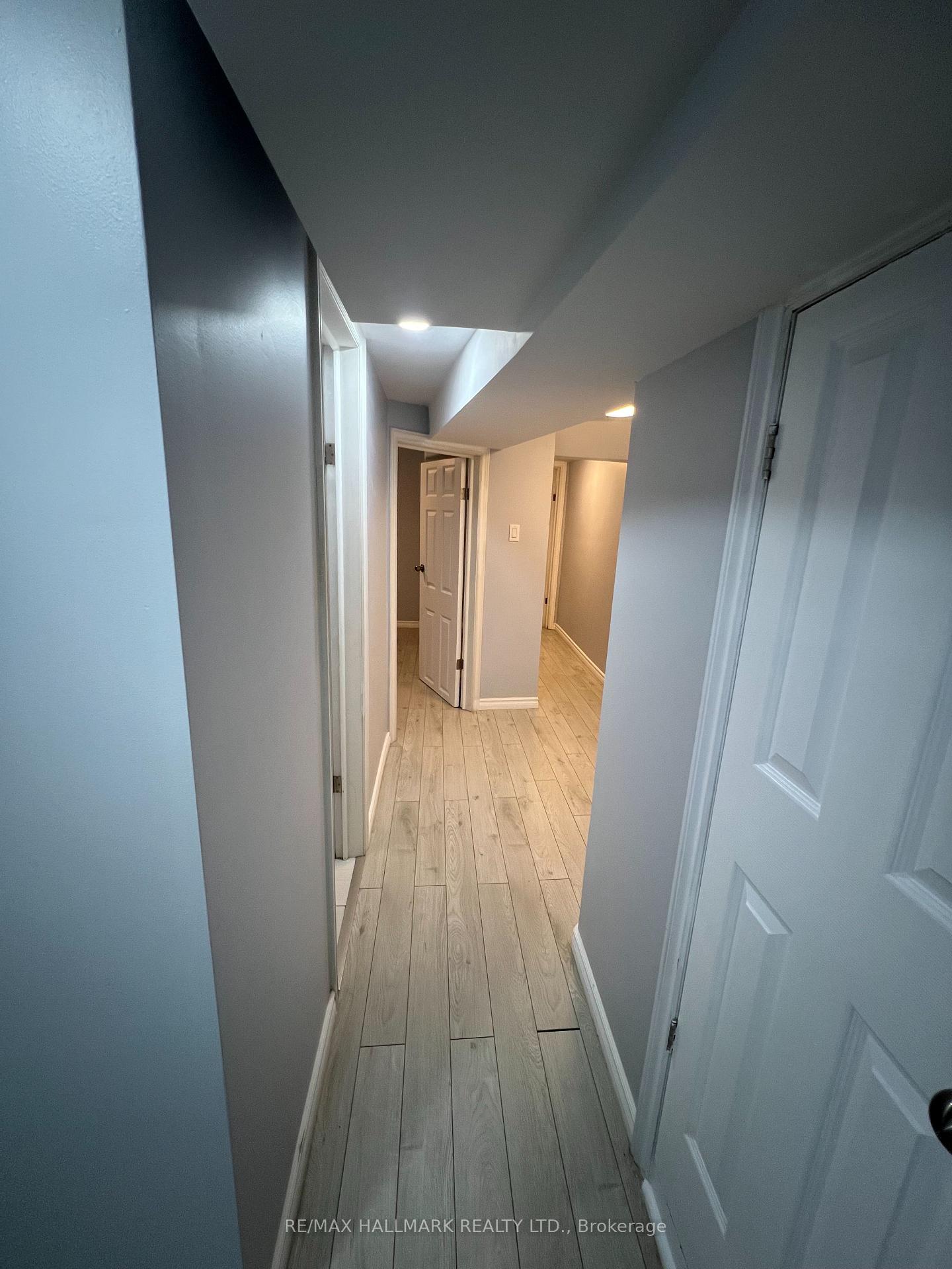 Photo 10 of Unit #Basement, 102 Barton Avenue, Toronto, The Annex — HOMEH