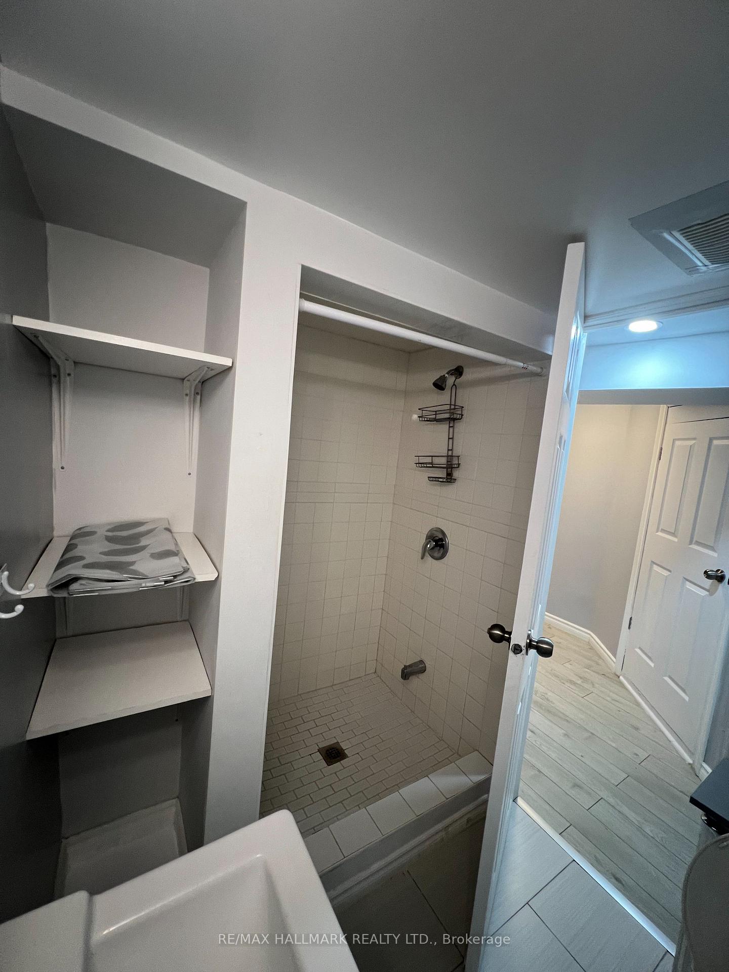Photo 19 of Unit #Basement, 102 Barton Avenue, Toronto, The Annex — HOMEH