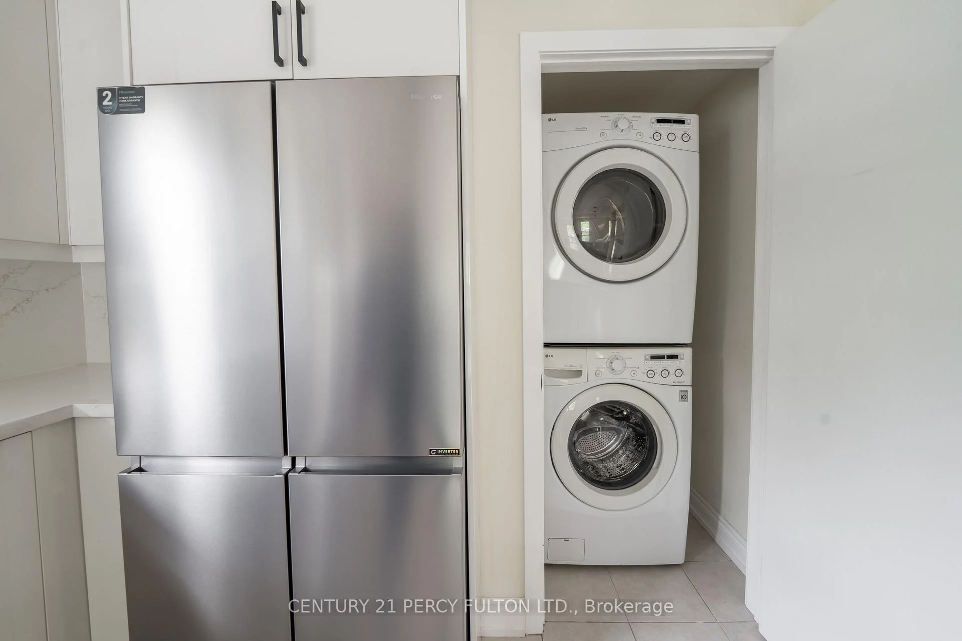 Photo 9 of Unit upper, 57 Lillooet Crescent, Richmond Hill, North Richvale — HOMEH