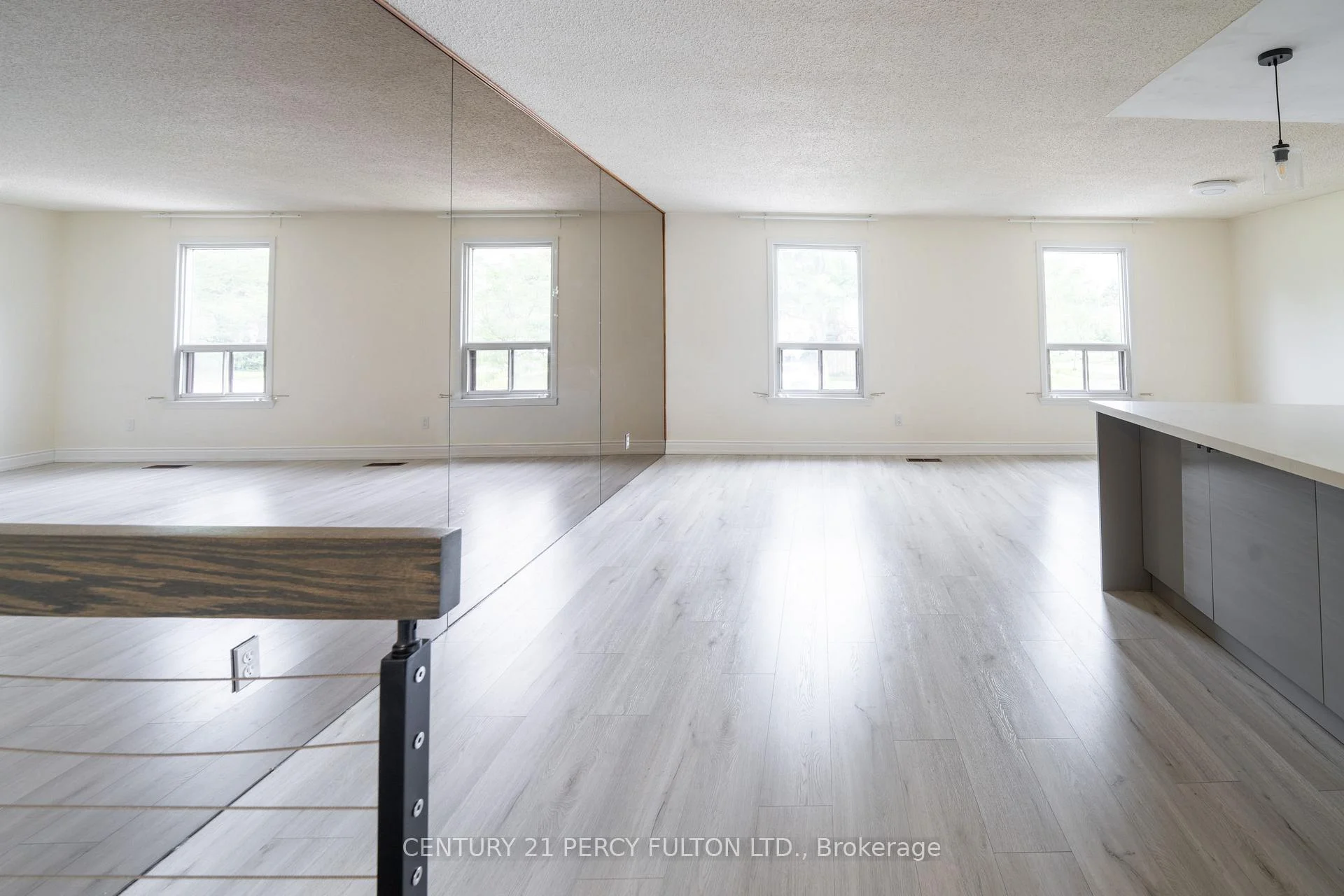 Photo 10 of Unit upper, 57 Lillooet Crescent, Richmond Hill, North Richvale — HOMEH