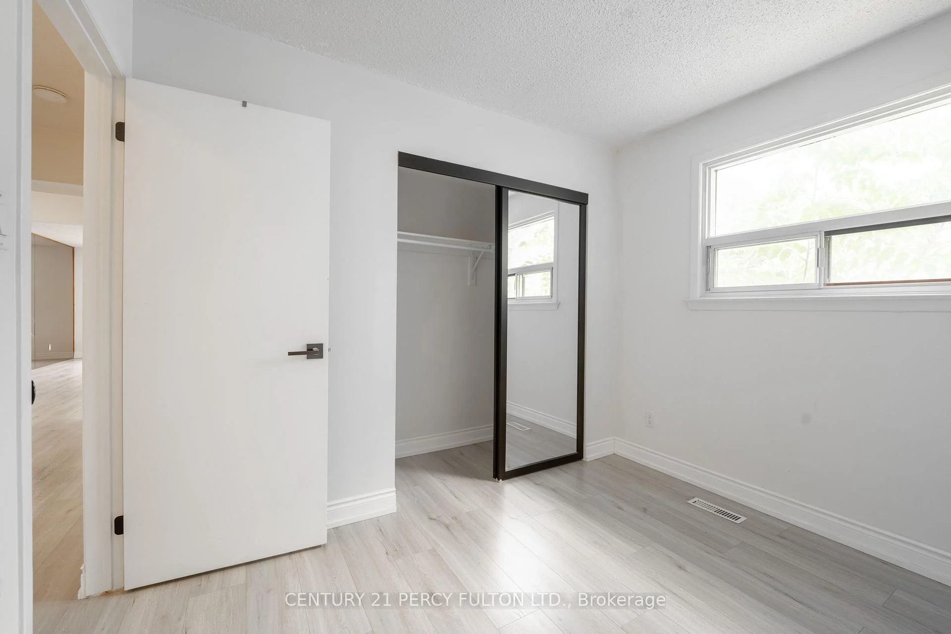 Photo 17 of Unit upper, 57 Lillooet Crescent, Richmond Hill, North Richvale — HOMEH