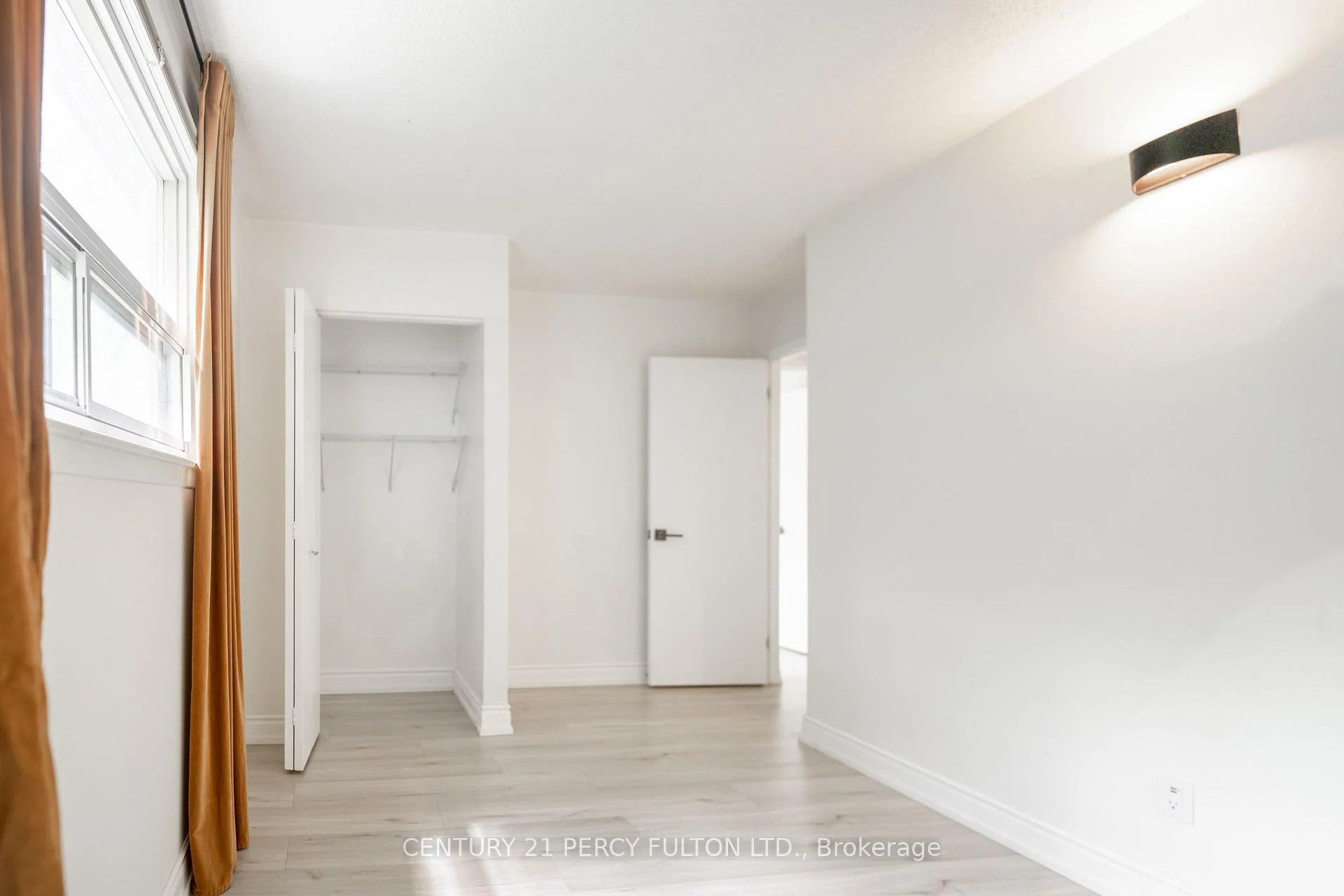 Photo 19 of Unit upper, 57 Lillooet Crescent, Richmond Hill, North Richvale — HOMEH