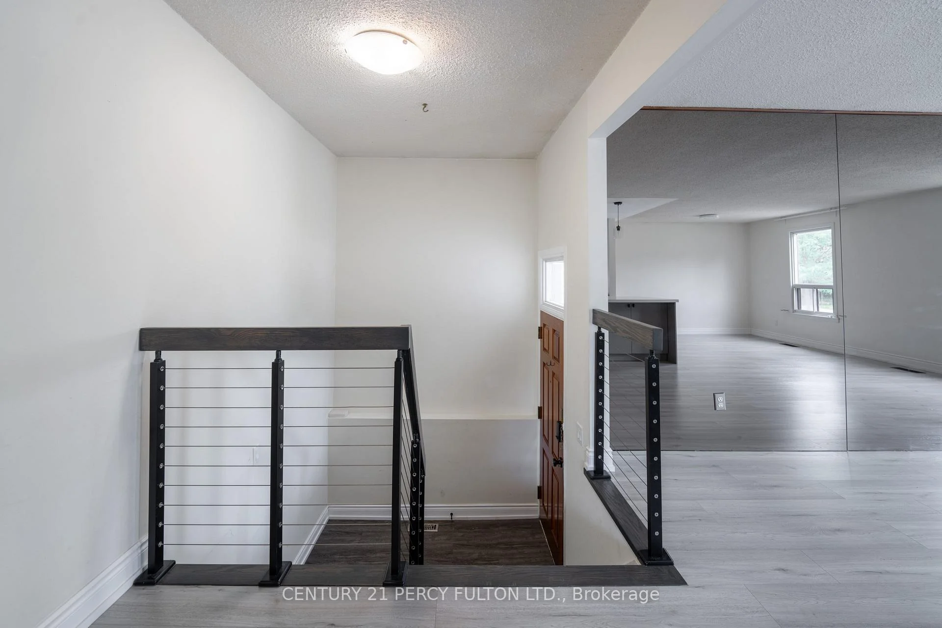 Photo 25 of Unit upper, 57 Lillooet Crescent, Richmond Hill, North Richvale — HOMEH