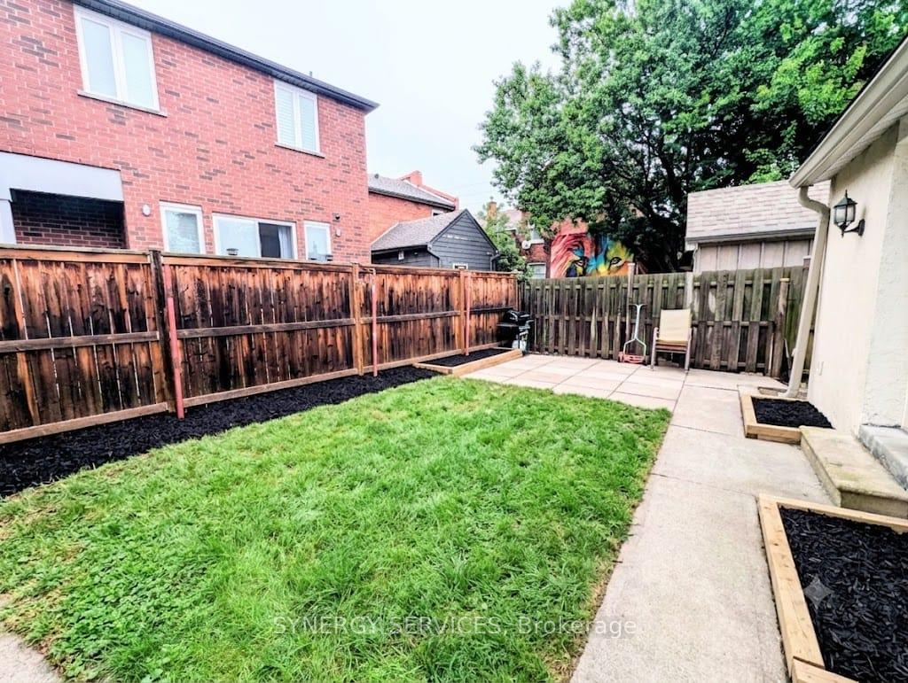 Photo 11 of Unit 2, 88 Colbourne Street, Hamilton, Central — HOMEH