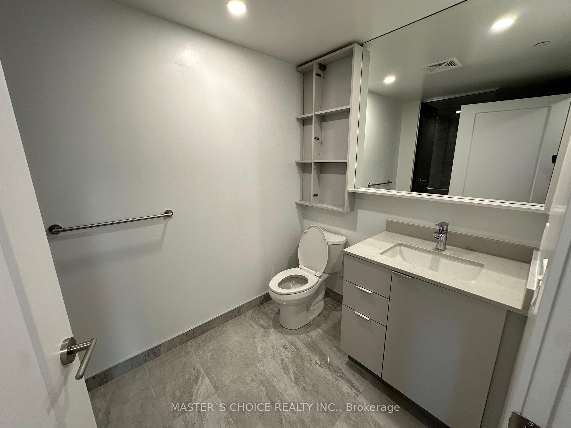 Photo 15 of Unit 1705, 8 Cedarland Drive, Markham, Unionville — HOMEH