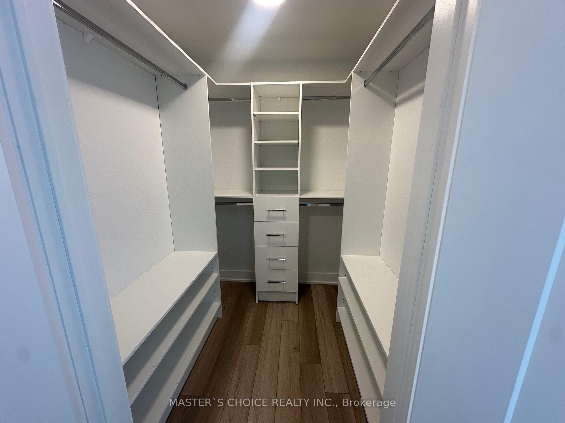Photo 18 of Unit 1705, 8 Cedarland Drive, Markham, Unionville — HOMEH