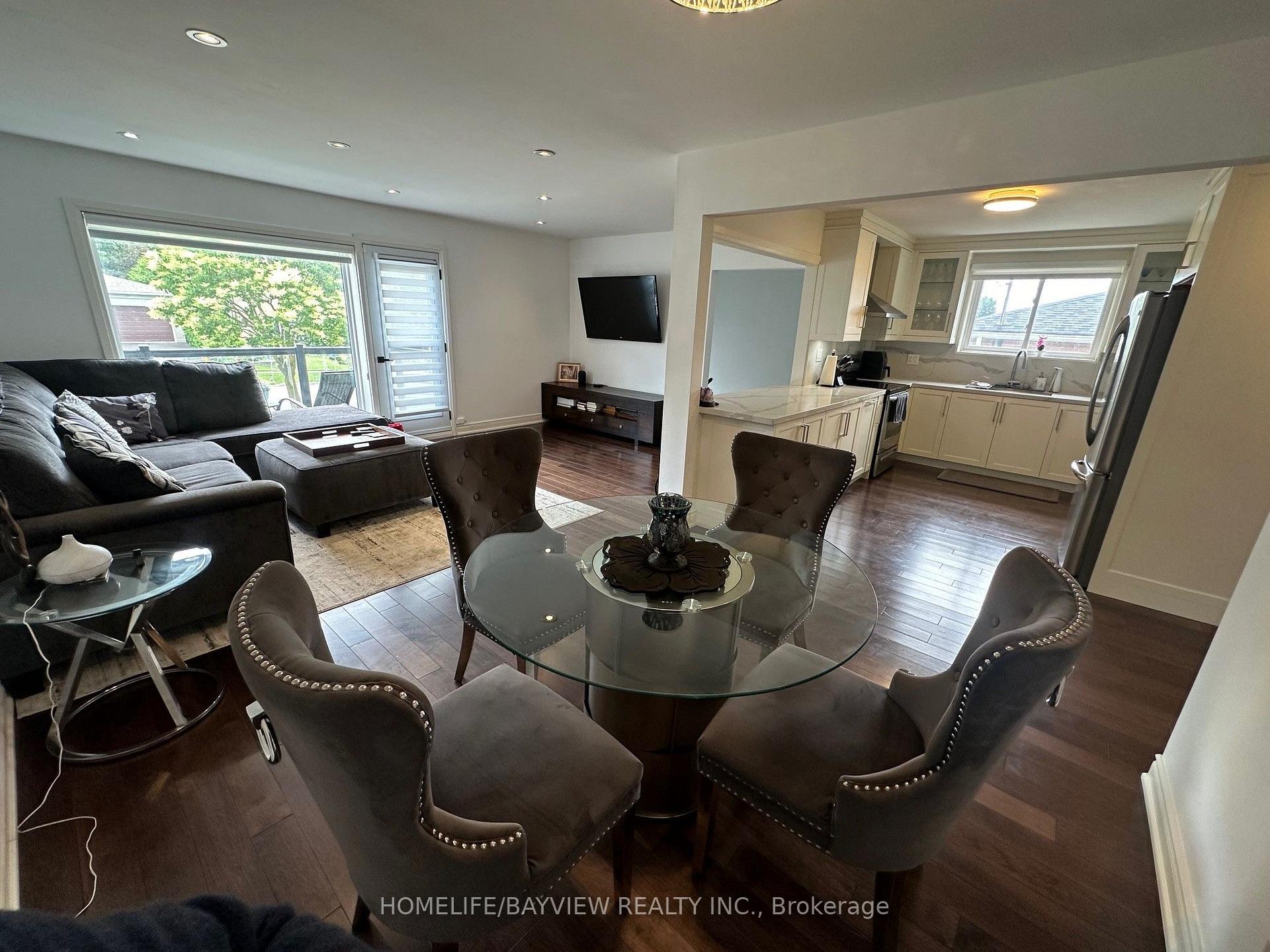 Photo 3 of Unit MAIN, 68 Knighton Drive, North York, Victoria Village — HOMEH