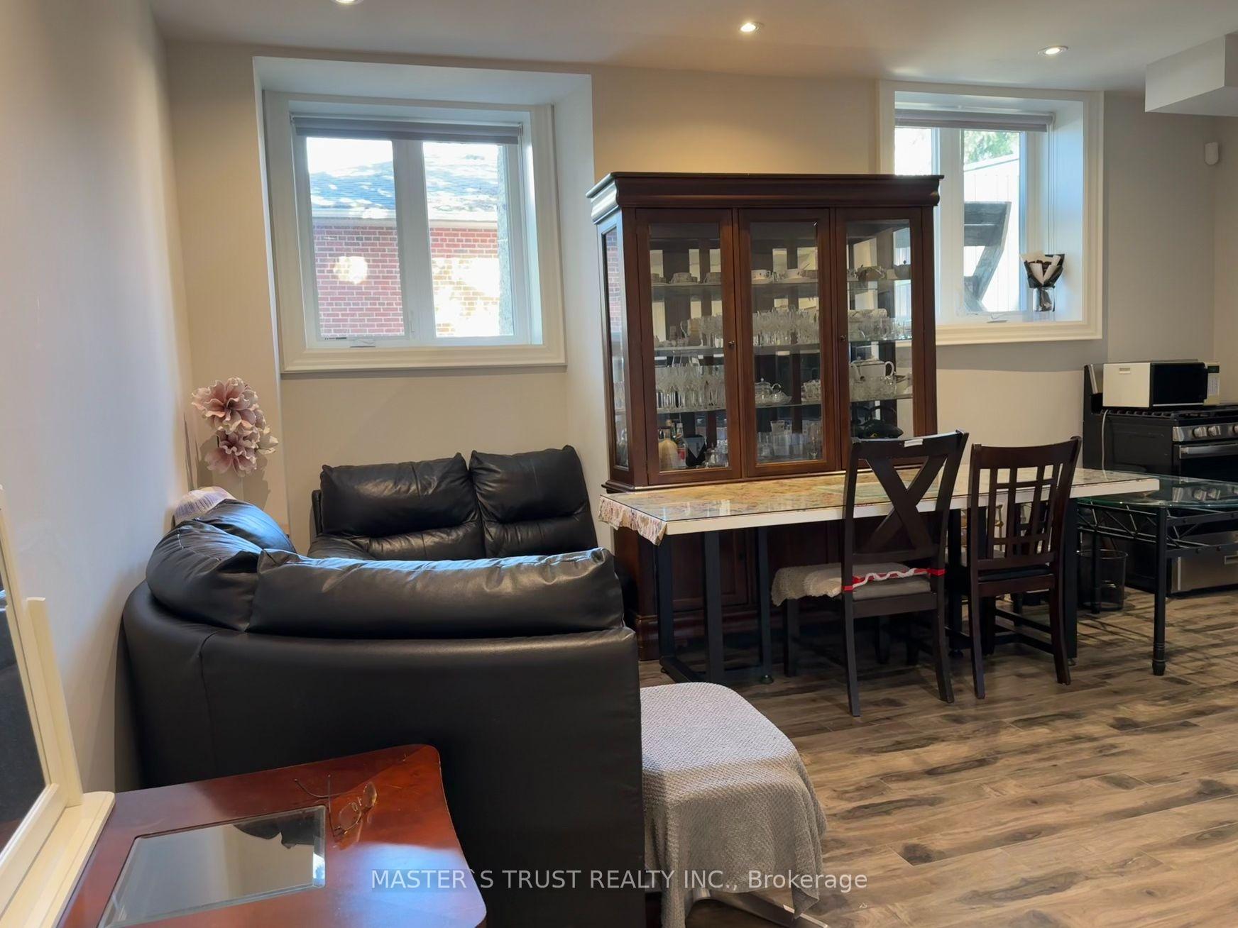 Photo 3 of Unit basement, 35 Jewell Street, Markham, Grandview — HOMEH