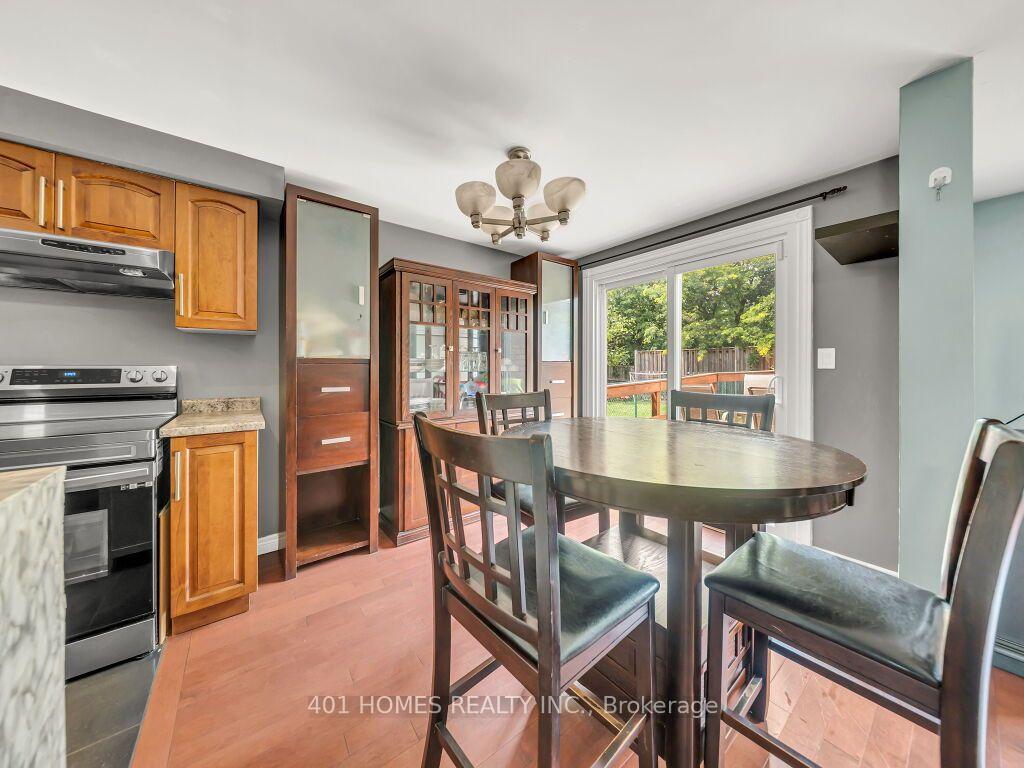 Photo 15 of 37 Activa Avenue, Kitchener, Laurentian Hills — HOMEH