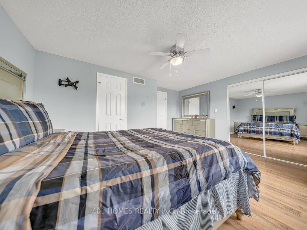 Photo 22 of 37 Activa Avenue, Kitchener, Laurentian Hills — HOMEH