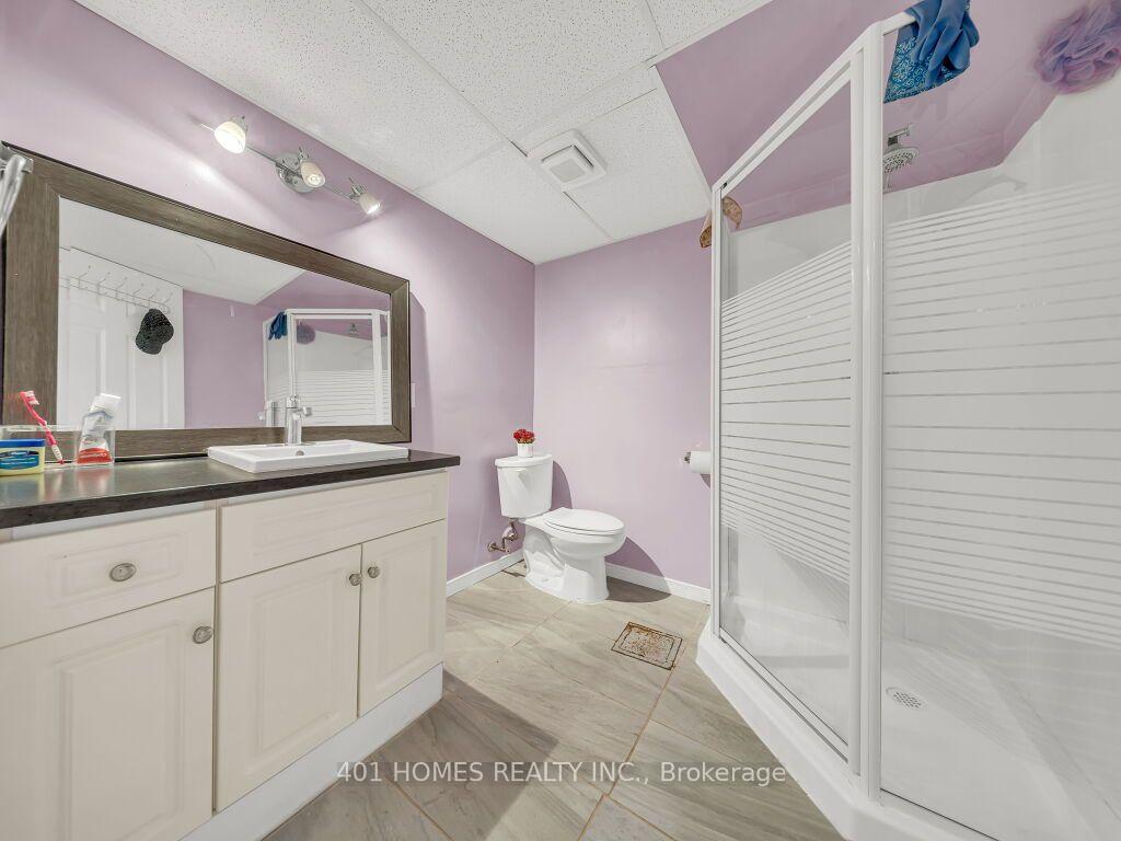 Photo 35 of 37 Activa Avenue, Kitchener, Laurentian Hills — HOMEH