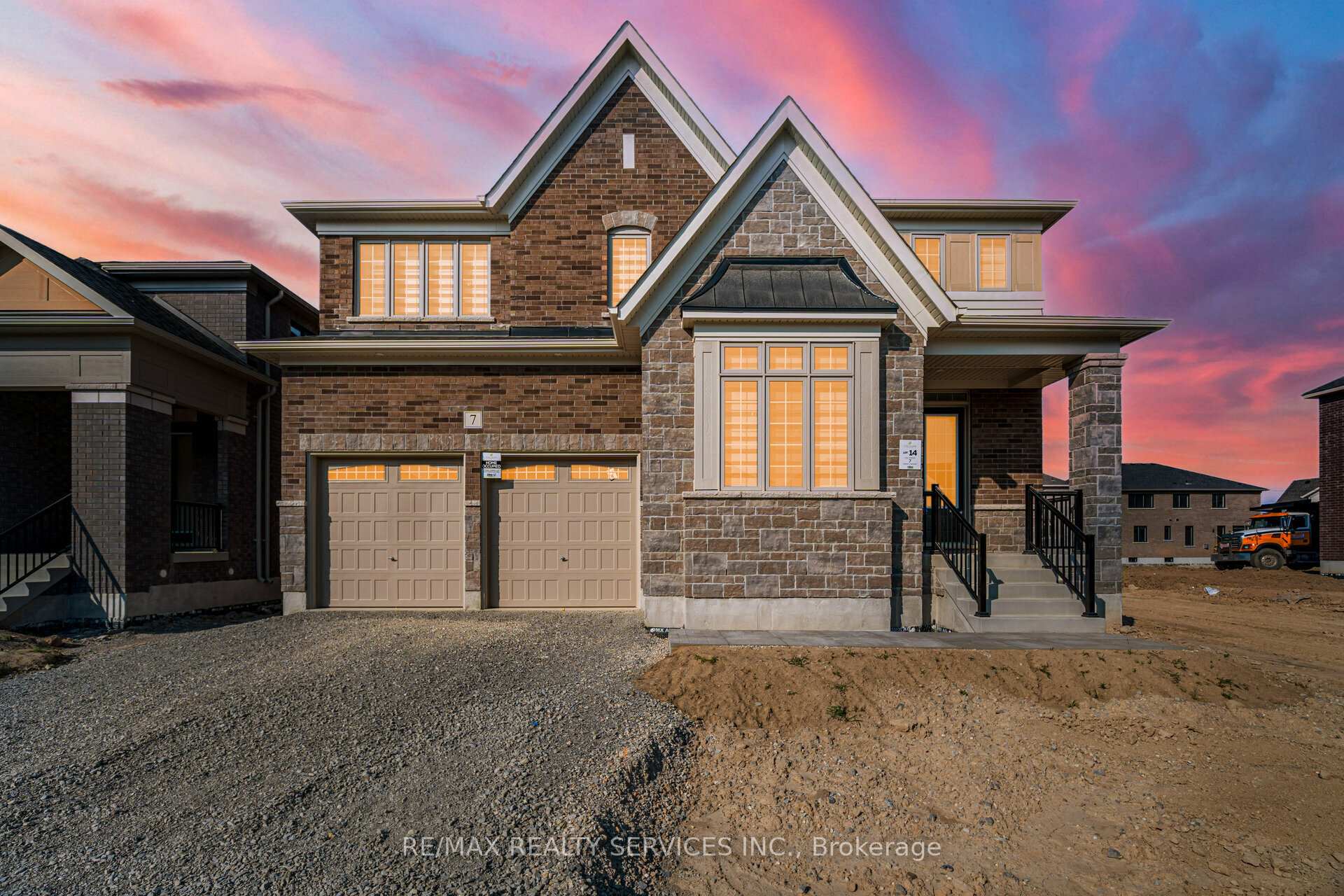 Photo 1 of 7 sandhill Crescent N, Adjala-Tosorontio, Colgan — HOMEH