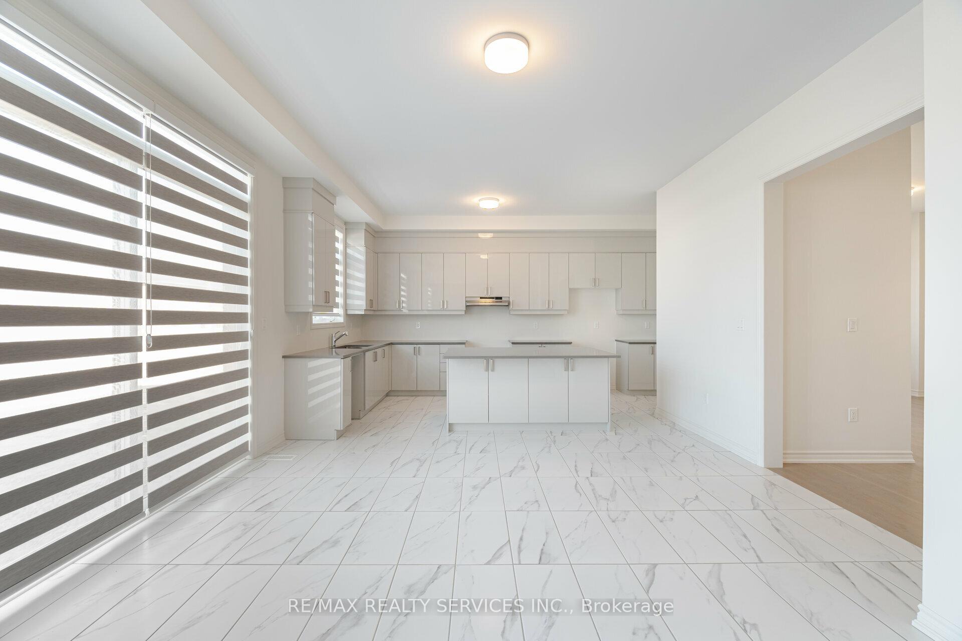 Photo 15 of 7 sandhill Crescent N, Adjala-Tosorontio, Colgan — HOMEH