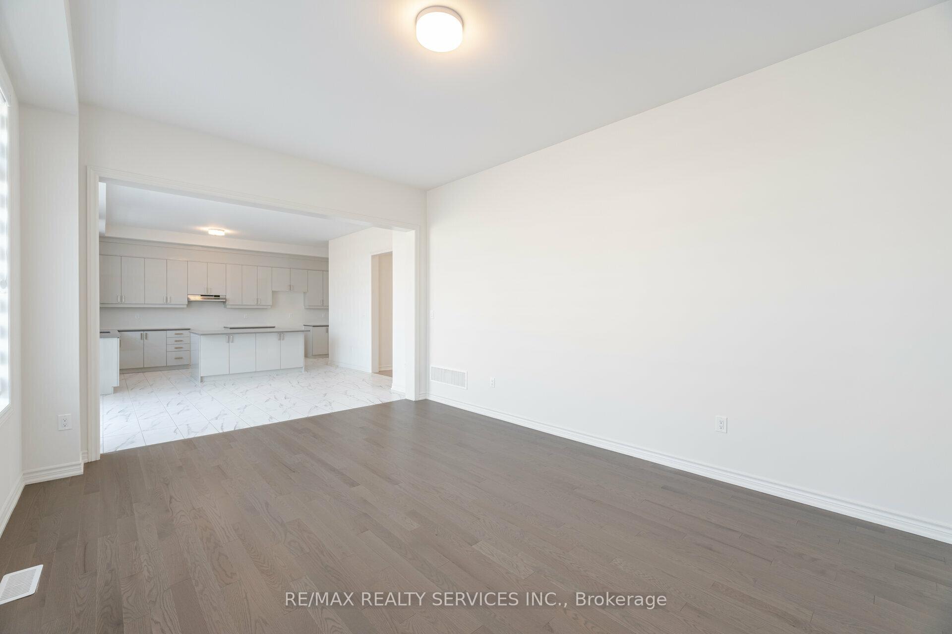 Photo 17 of 7 sandhill Crescent N, Adjala-Tosorontio, Colgan — HOMEH