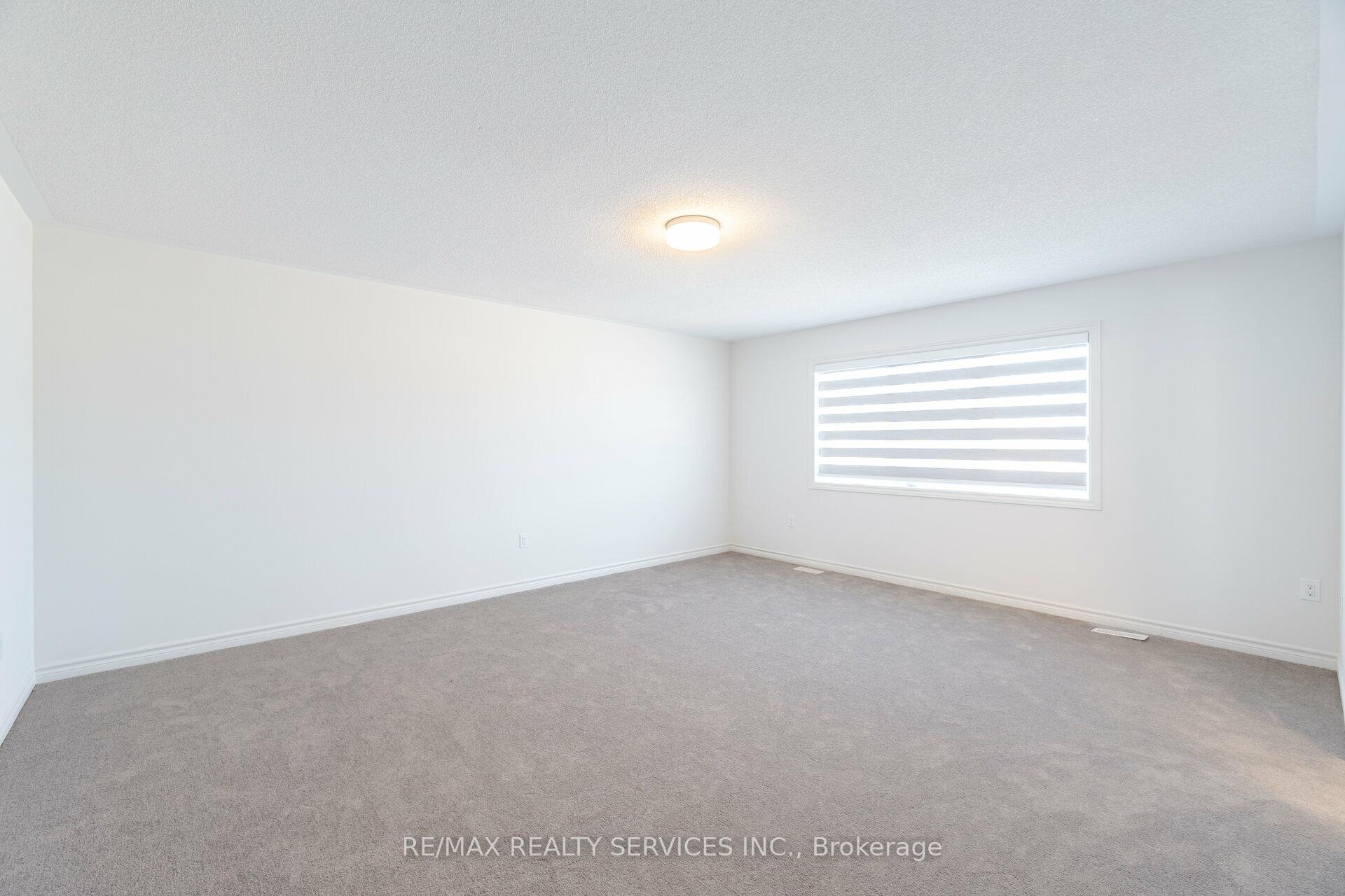 Photo 24 of 7 sandhill Crescent N, Adjala-Tosorontio, Colgan — HOMEH