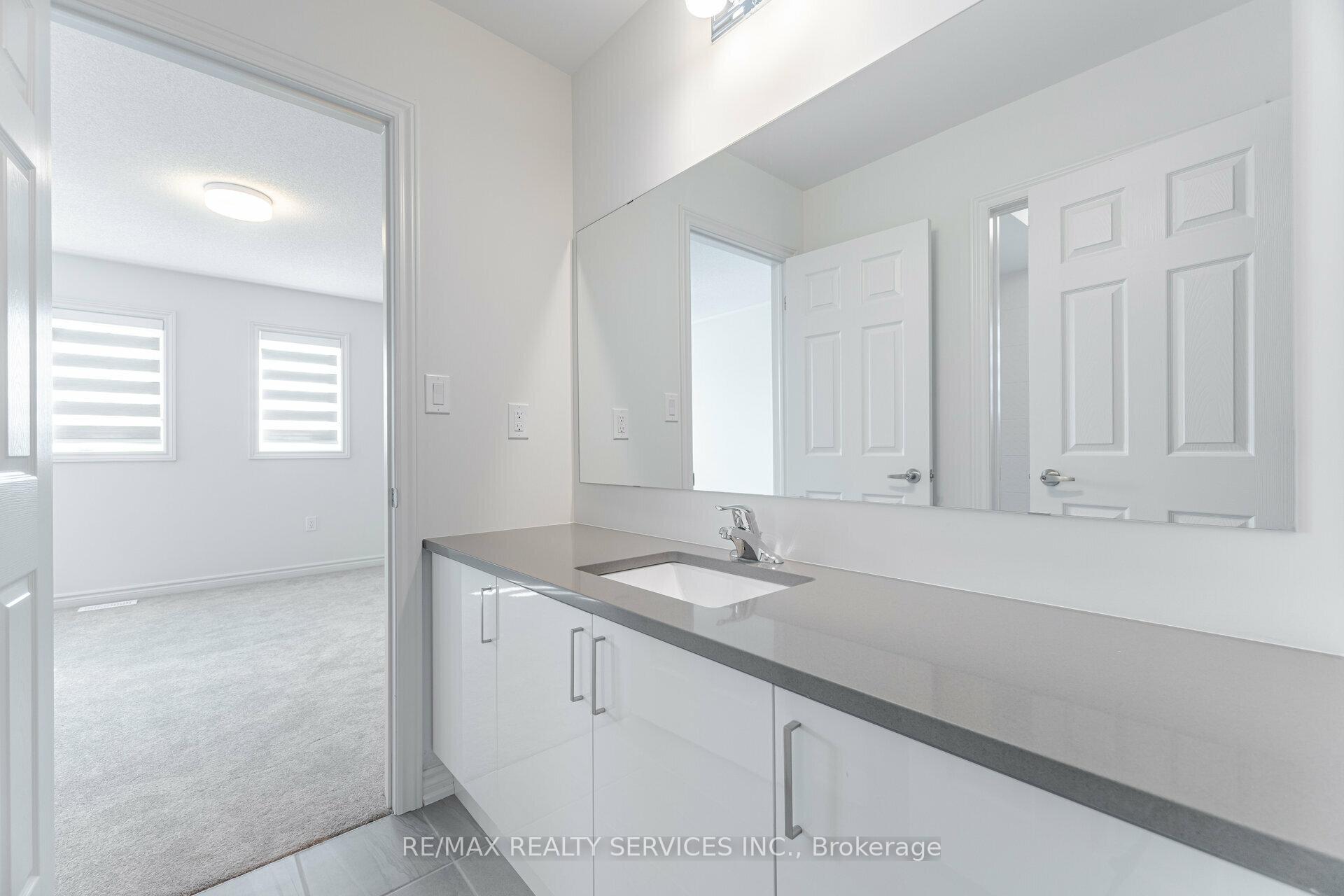 Photo 36 of 7 sandhill Crescent N, Adjala-Tosorontio, Colgan — HOMEH