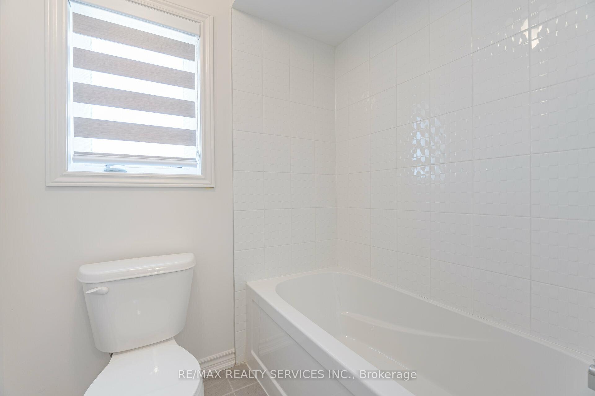 Photo 37 of 7 sandhill Crescent N, Adjala-Tosorontio, Colgan — HOMEH
