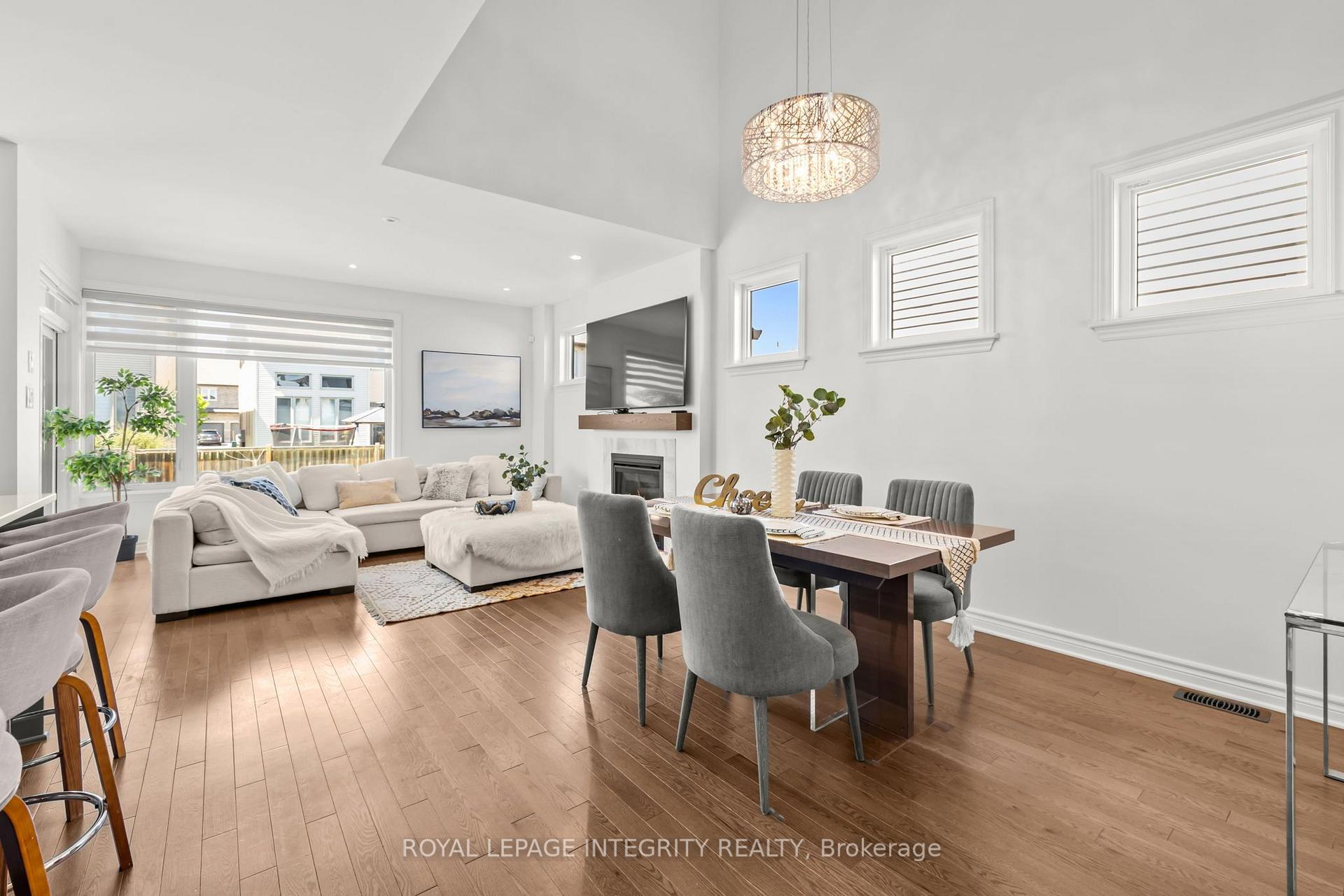 Photo 5 of 90 Palfrey Way, Ottawa, Kanata - Emerald Meadows/Trailwest — HOMEH