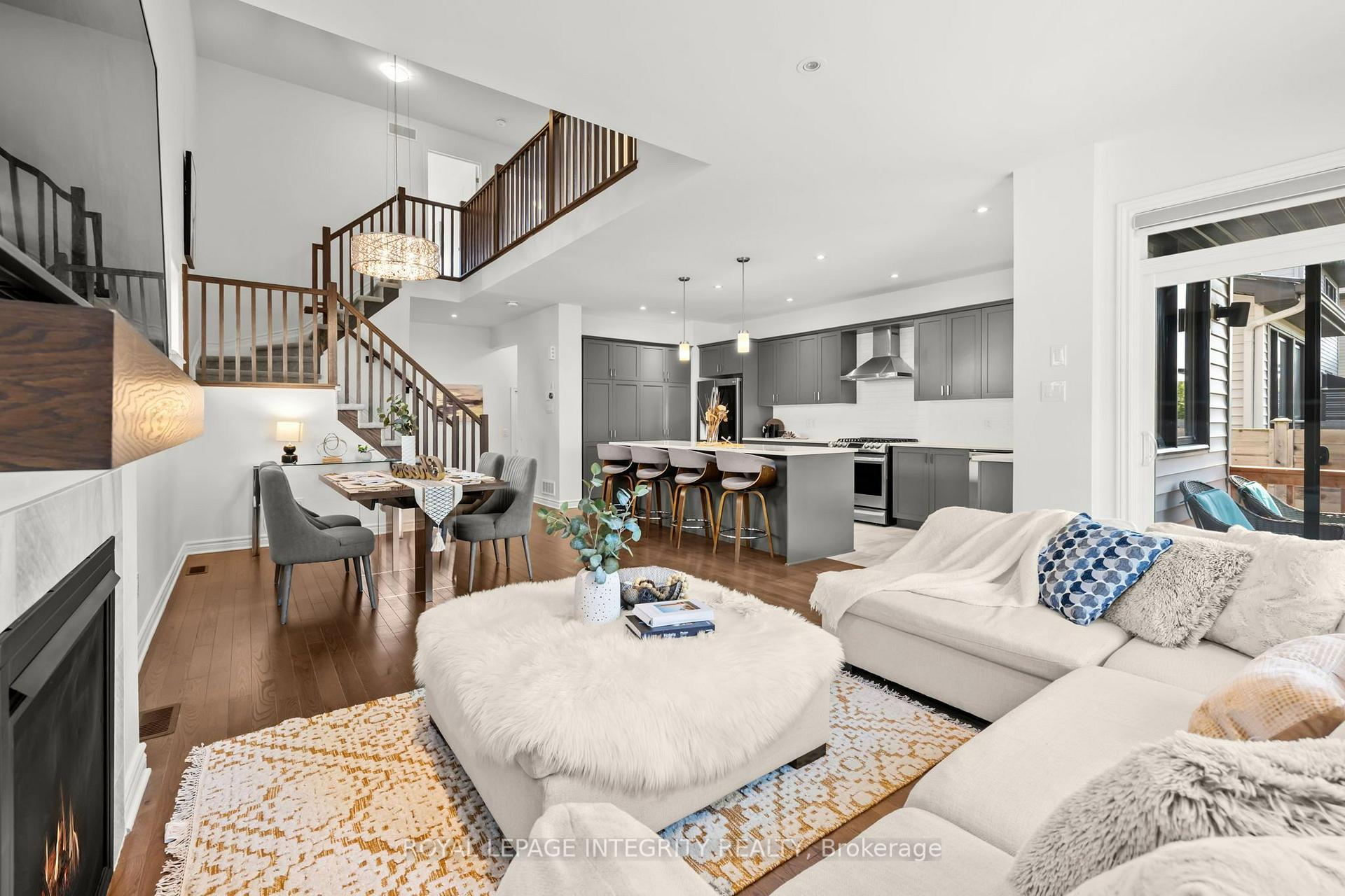 Photo 8 of 90 Palfrey Way, Ottawa, Kanata - Emerald Meadows/Trailwest — HOMEH