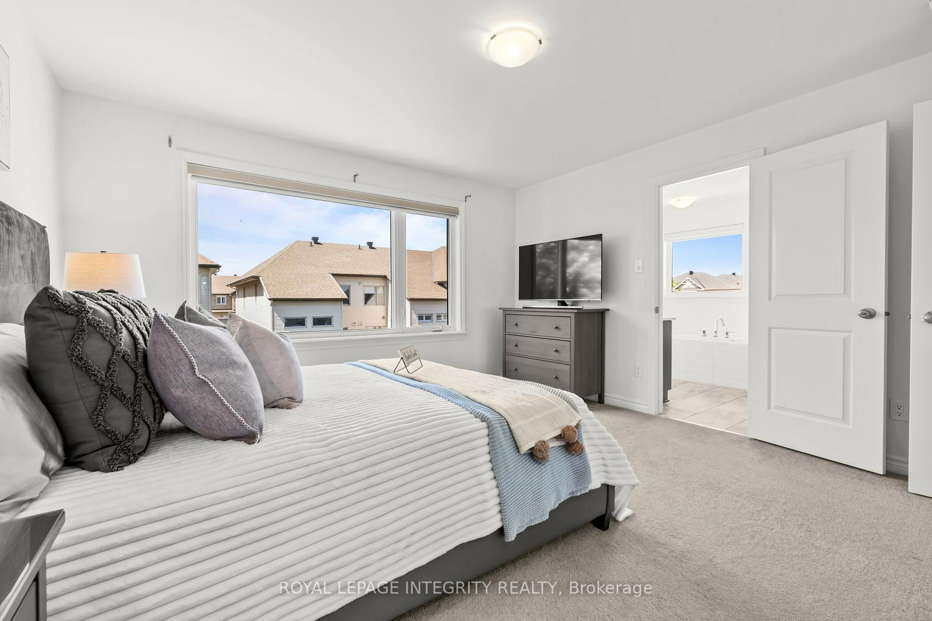 Photo 18 of 90 Palfrey Way, Ottawa, Kanata - Emerald Meadows/Trailwest — HOMEH